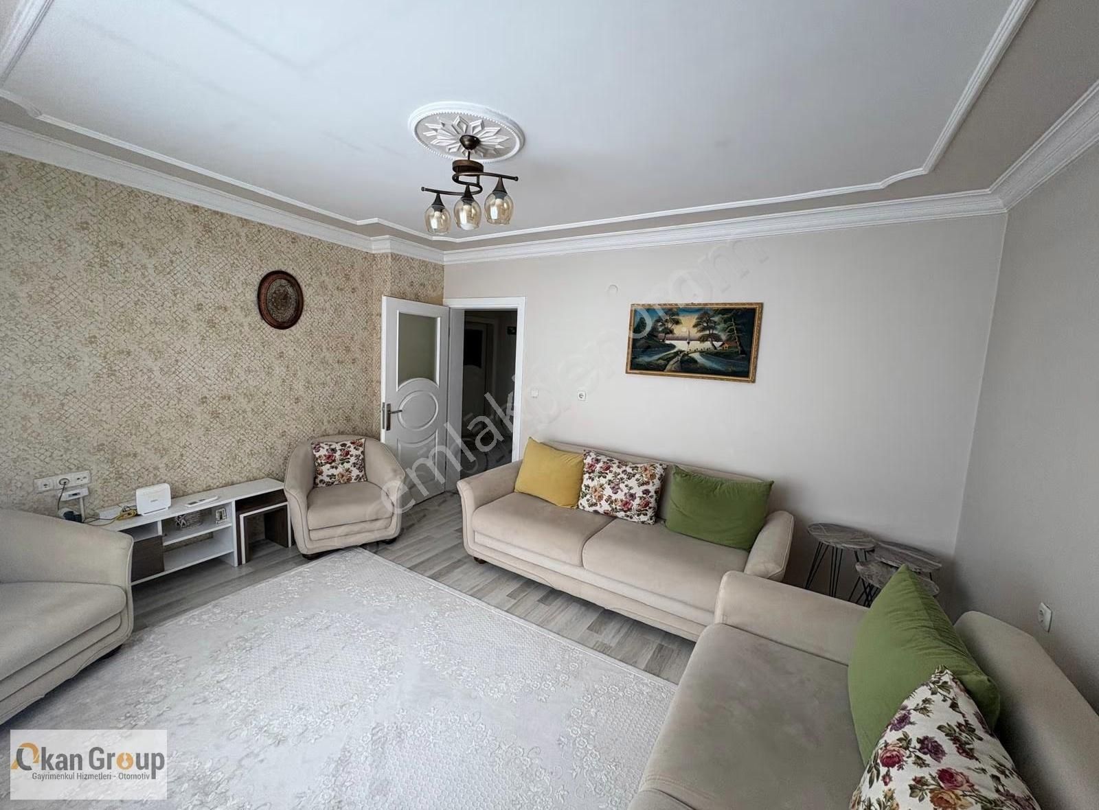 Bağlarbaşı'nın Merkezinde, 3.5 Kat Tam Yenilenmiş Fırsat Bina! - Görsel 32