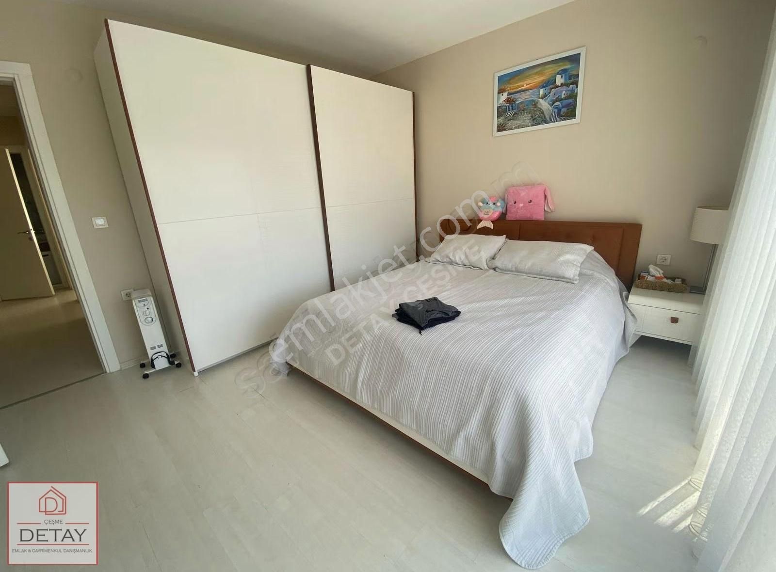 Çeşme Çiftlik Merkez'de Deniz Manzaralı Satılık 3+1 Villa - Görsel 14