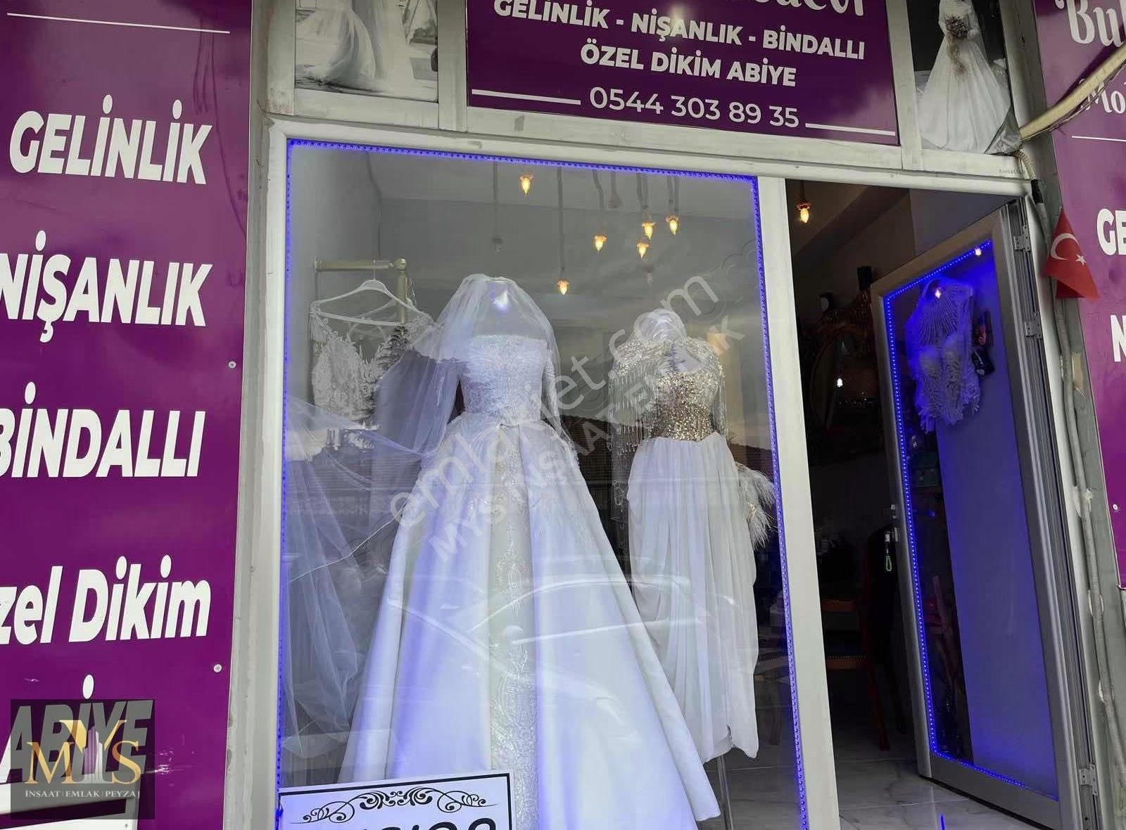 Devren Kiralık Gelinlikçi Mağazası - Görsel 3