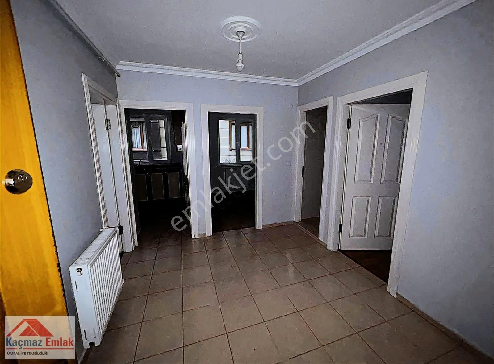 Ümraniye İnkılap Mahallesinde Kiralık 2+1 Daire - Görsel 12