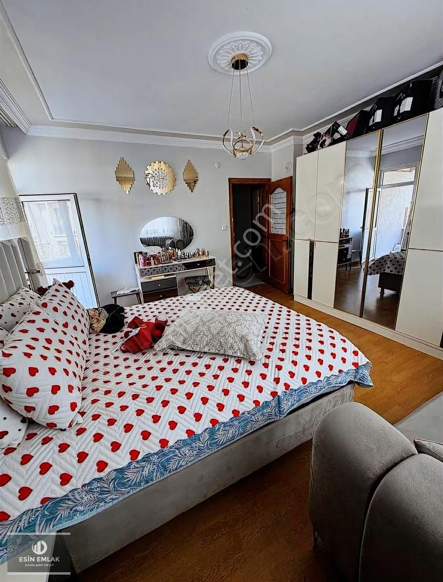 Osmangazi Mah 3+1 Satılık Balkonlu Kelepir Daire - Görsel 12