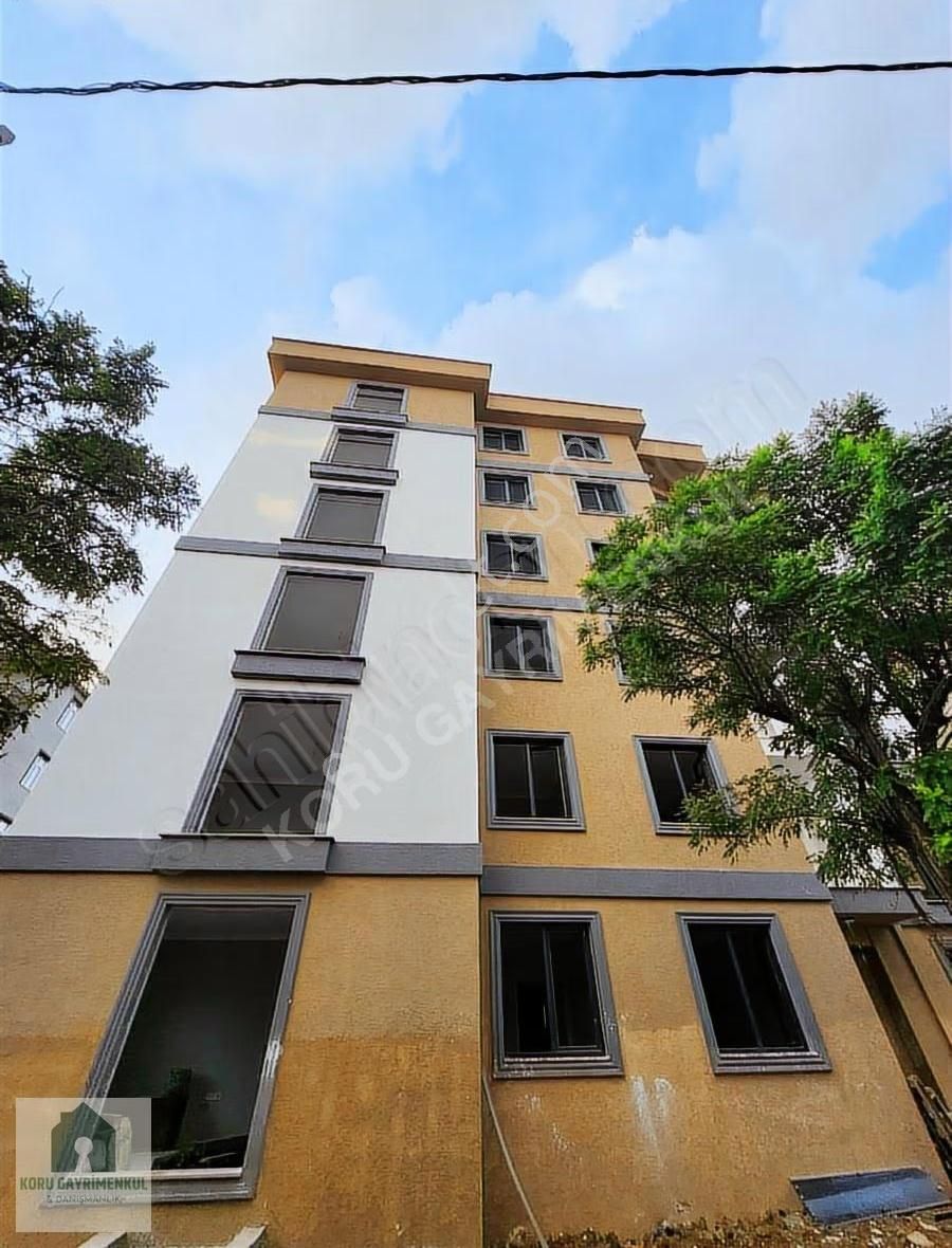 Koru Emlak'tan:2+1 Arakat Yeni Lüx Fırsat Daire Satılıktır