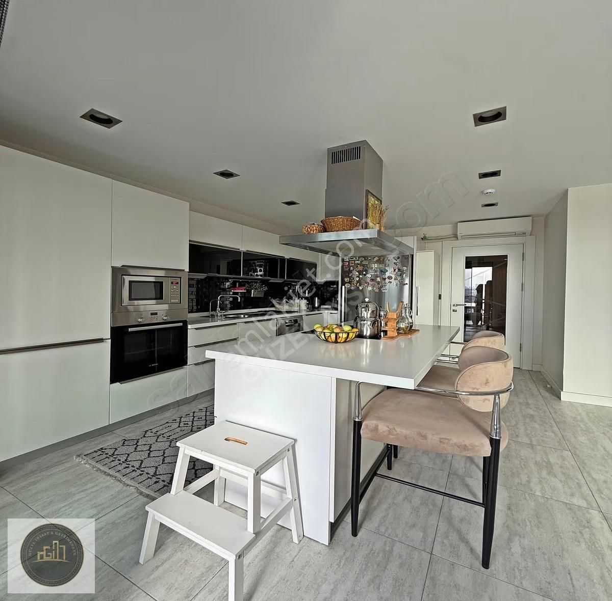 Bahçeşehir Konakları'nda Emsalsiz Mimari Tasarımlı Özel Daire - Görsel 27