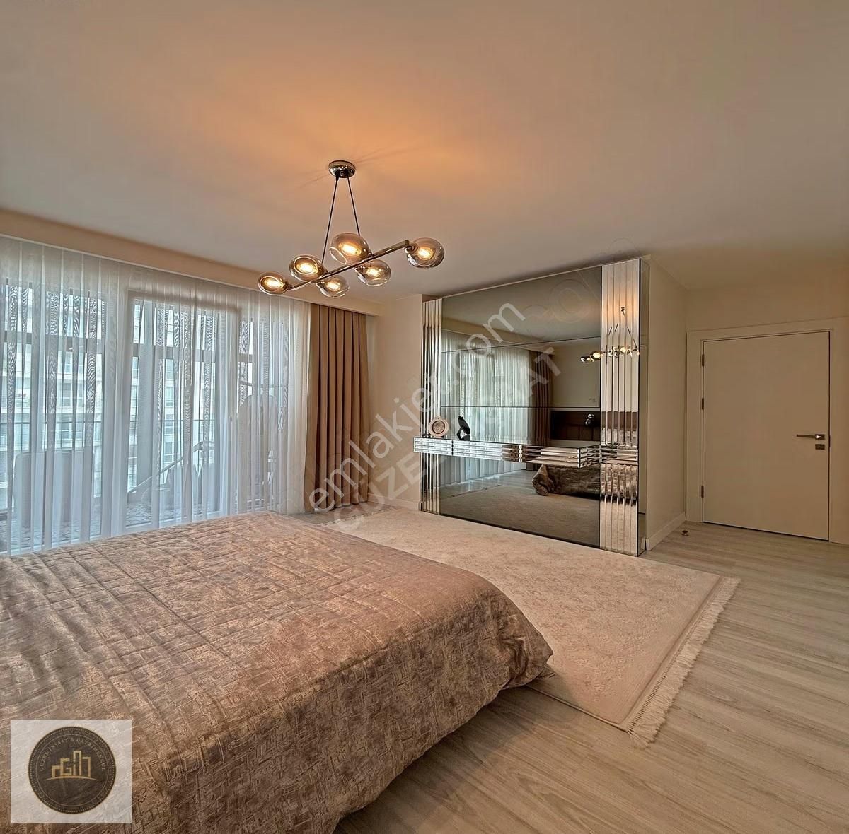 Bahçeşehir Konakları'nda Emsalsiz Mimari Tasarımlı Özel Daire - Görsel 35