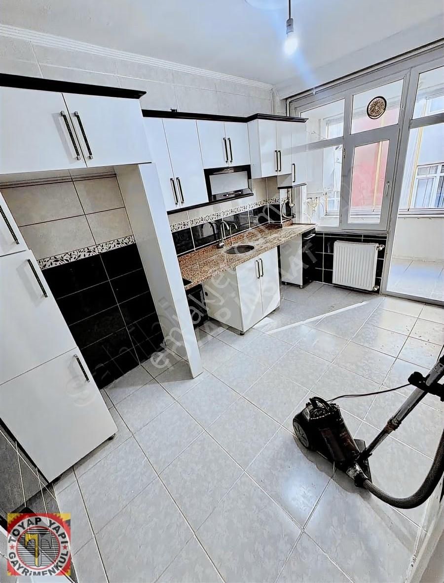 Toyap İnş İ.paşa 2+1 105 M2 2.kat Lüx Caddeye Yakn Satılık Daire - Görsel 4