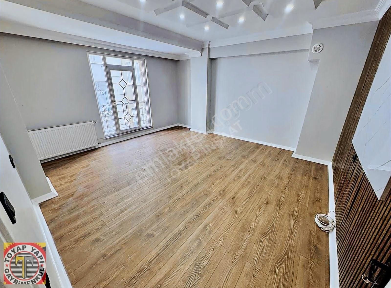 Toyap İnş İ.paşa 2+1 105 M2 2.kat Lüx Caddeye Yakn Satılık Daire - Görsel 3