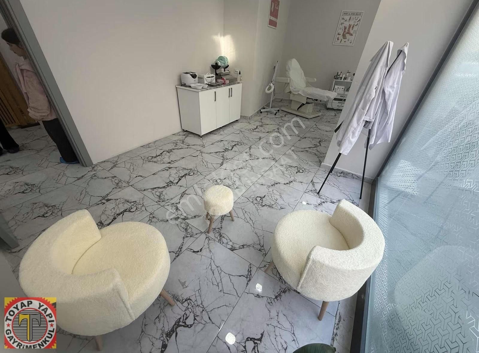 Toyap İnş Sçiftliği Tramvaya 1dk 180 M2 Derneğe Uygun Satılık - Görsel 7