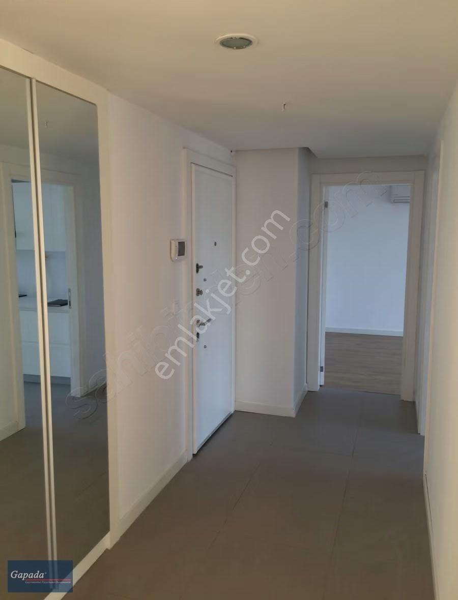 Yenibosna İstwest De 4+1 Satılık Boş Oturma Hazır 210 M. Peyzaj - Görsel 14