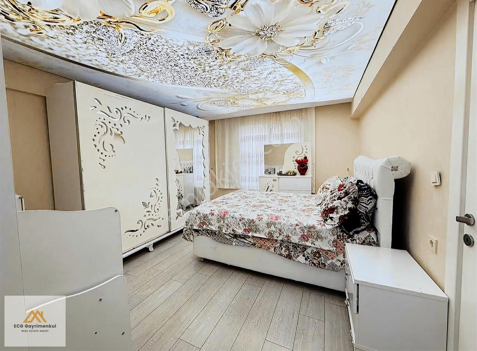 Ecg'den; Saray Merkezde Çok Geniş 4+1 Kilerli Çift Banyolu Daire - Görsel 18