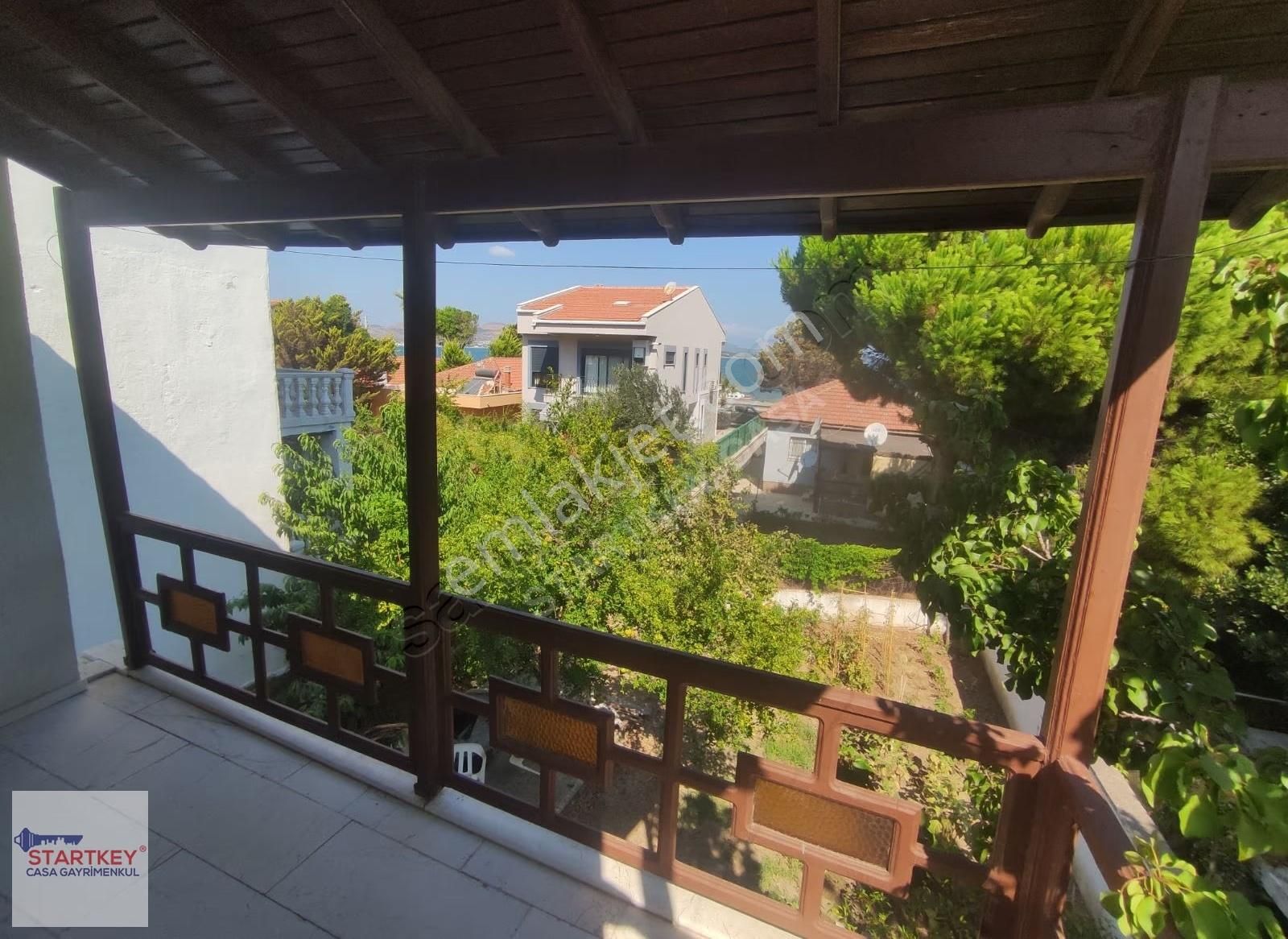 Urla Kalabak'da Satılık Deniz Manzaralı Dubleks Villa - Görsel 16