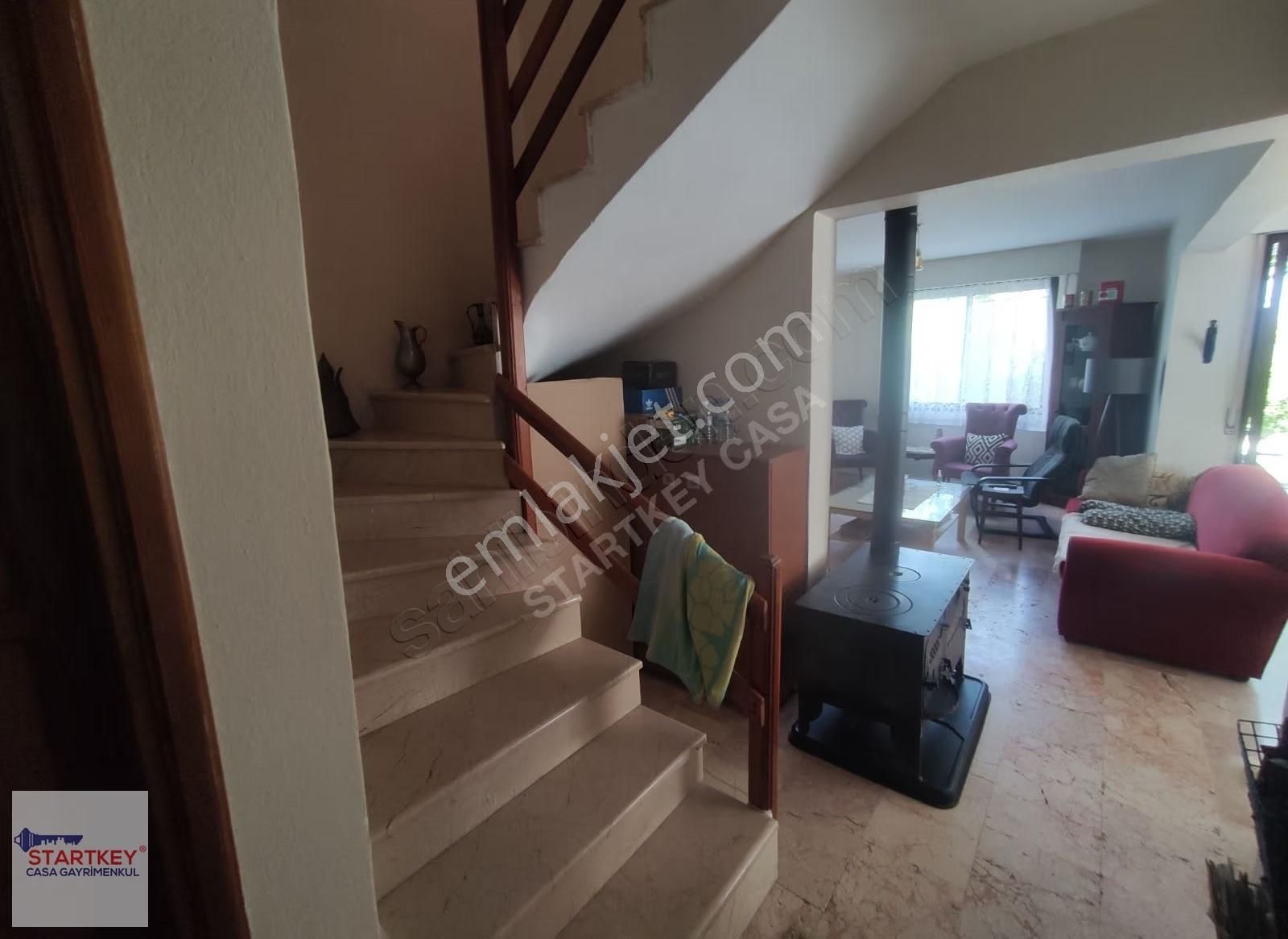 Urla Kalabak'da Satılık Deniz Manzaralı Dubleks Villa - Görsel 9