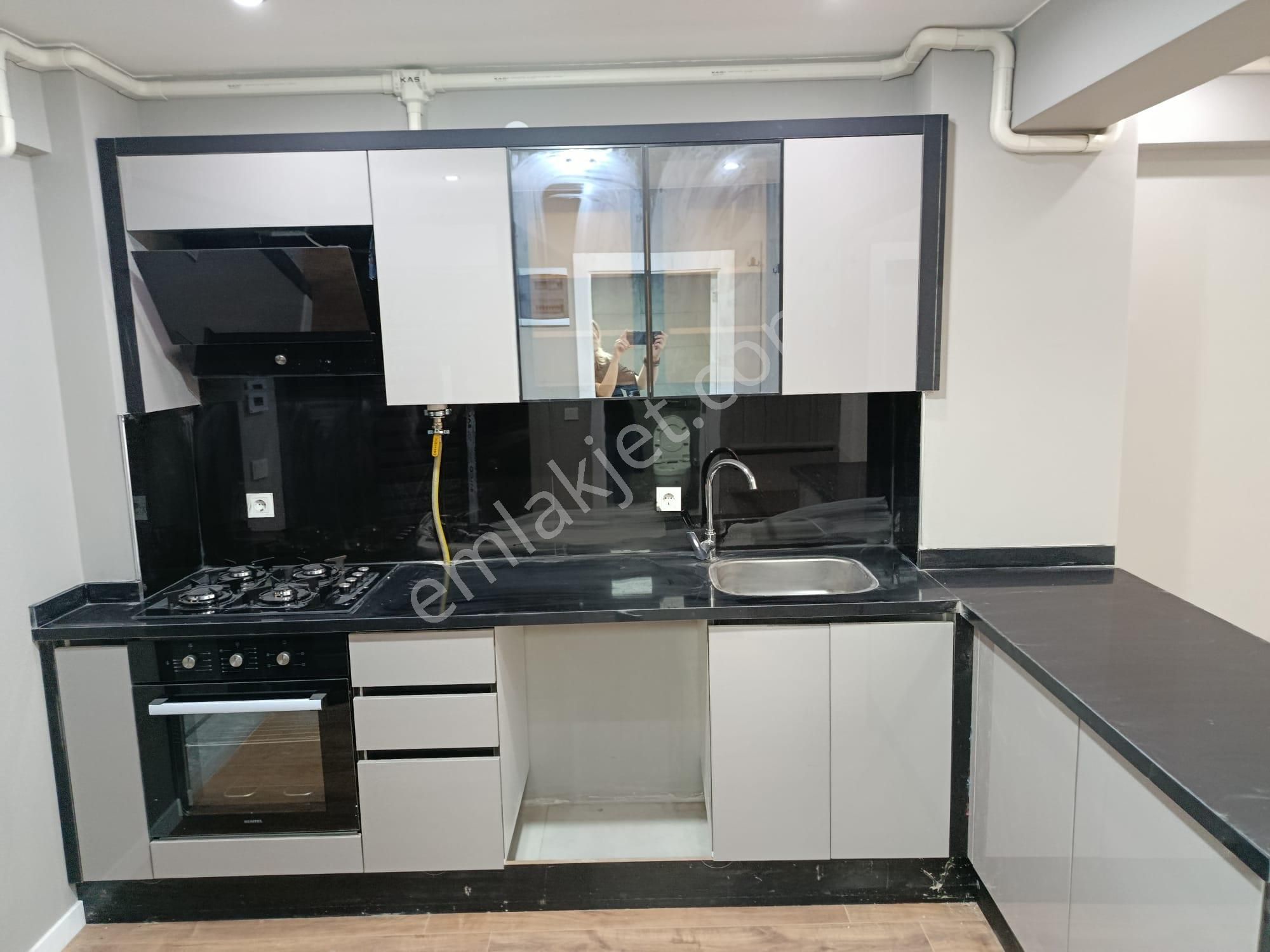 Seyrekte Lüks Yaşam Ve Yatırım İçin 1+1 Satılık Daire - Görsel 10