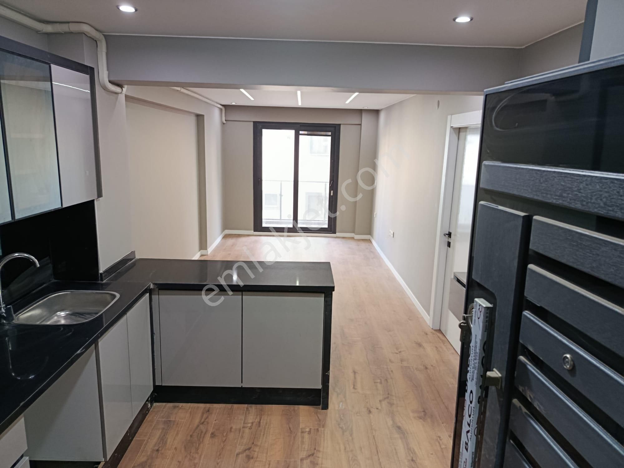 Seyrekte Lüks Yaşam Ve Yatırım İçin 1+1 Satılık Daire - Görsel 25