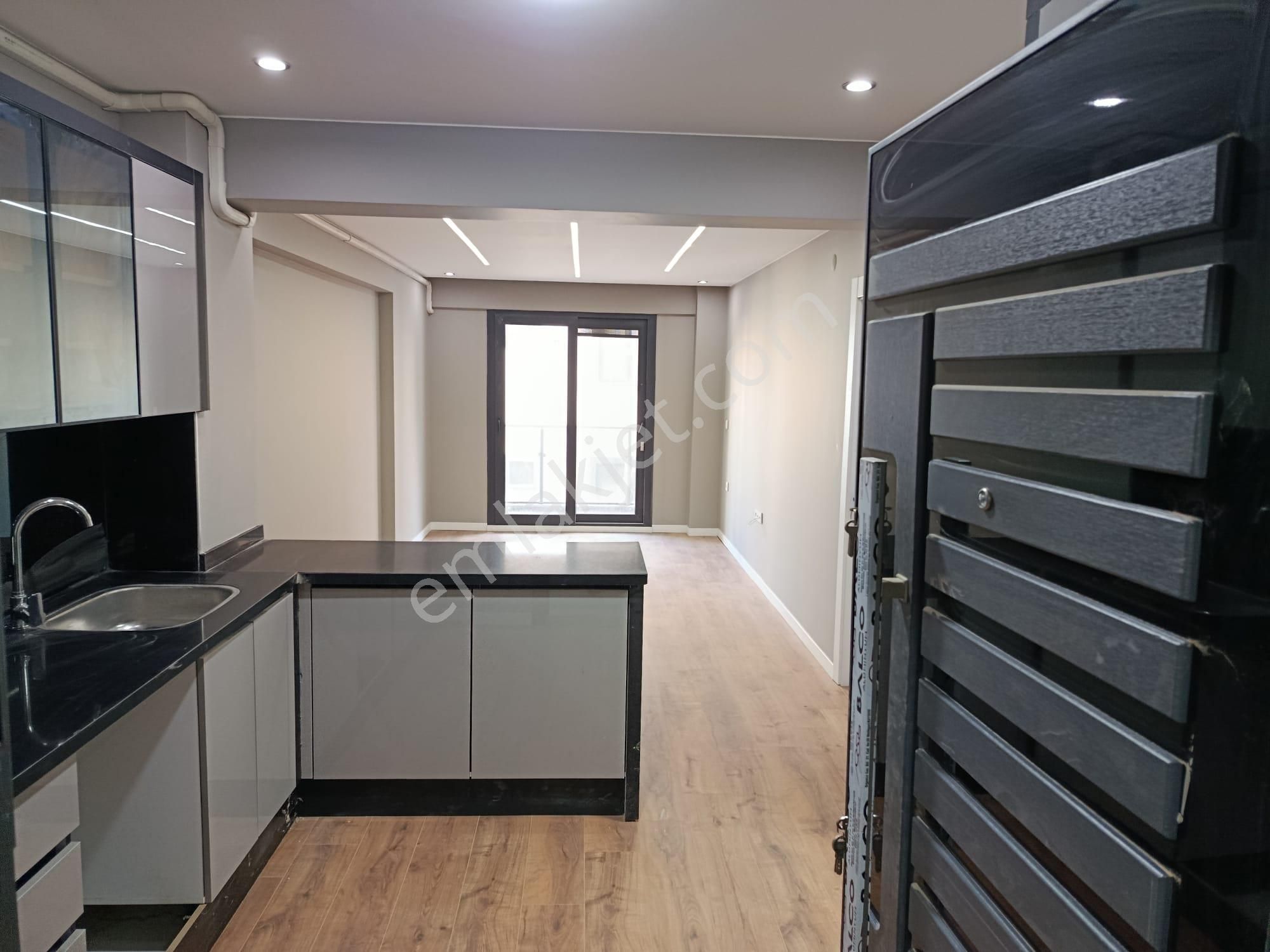 Seyrekte Lüks Yaşam Ve Yatırım İçin 1+1 Satılık Daire - Görsel 17