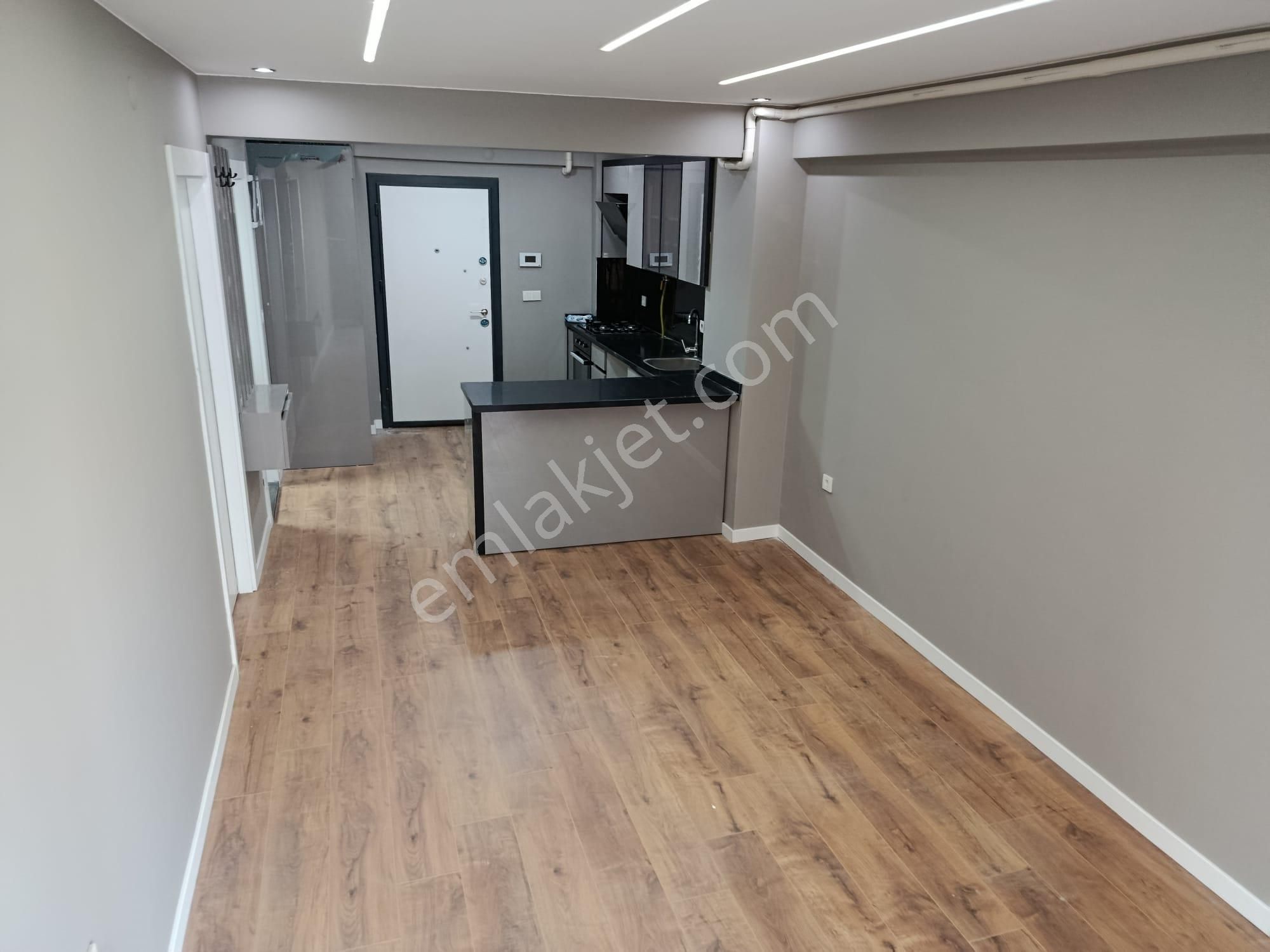 Seyrekte Lüks Yaşam Ve Yatırım İçin 1+1 Satılık Daire - Görsel 19