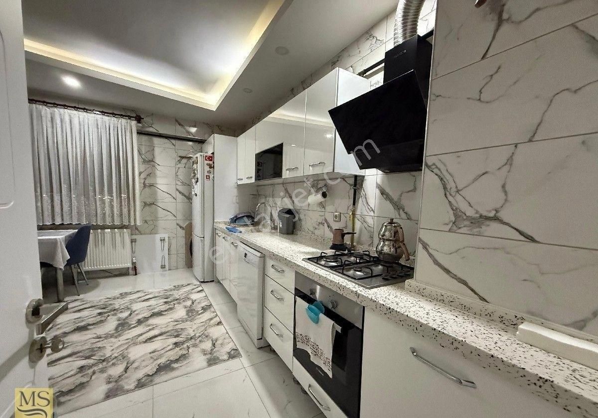 Ziya Gökalp Mahallesin De Satılık 3+1 Daire - Görsel 13