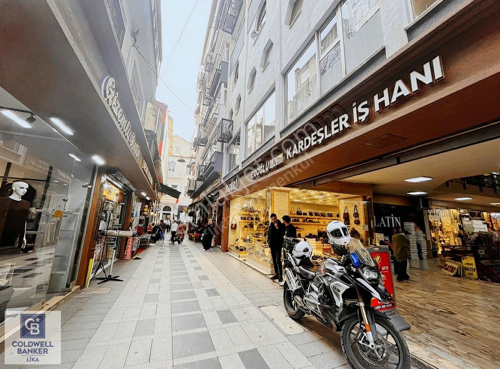 Kardeşler Pasajı'nda Devren Kiralık Dükkan Fırsatı - Görsel 13