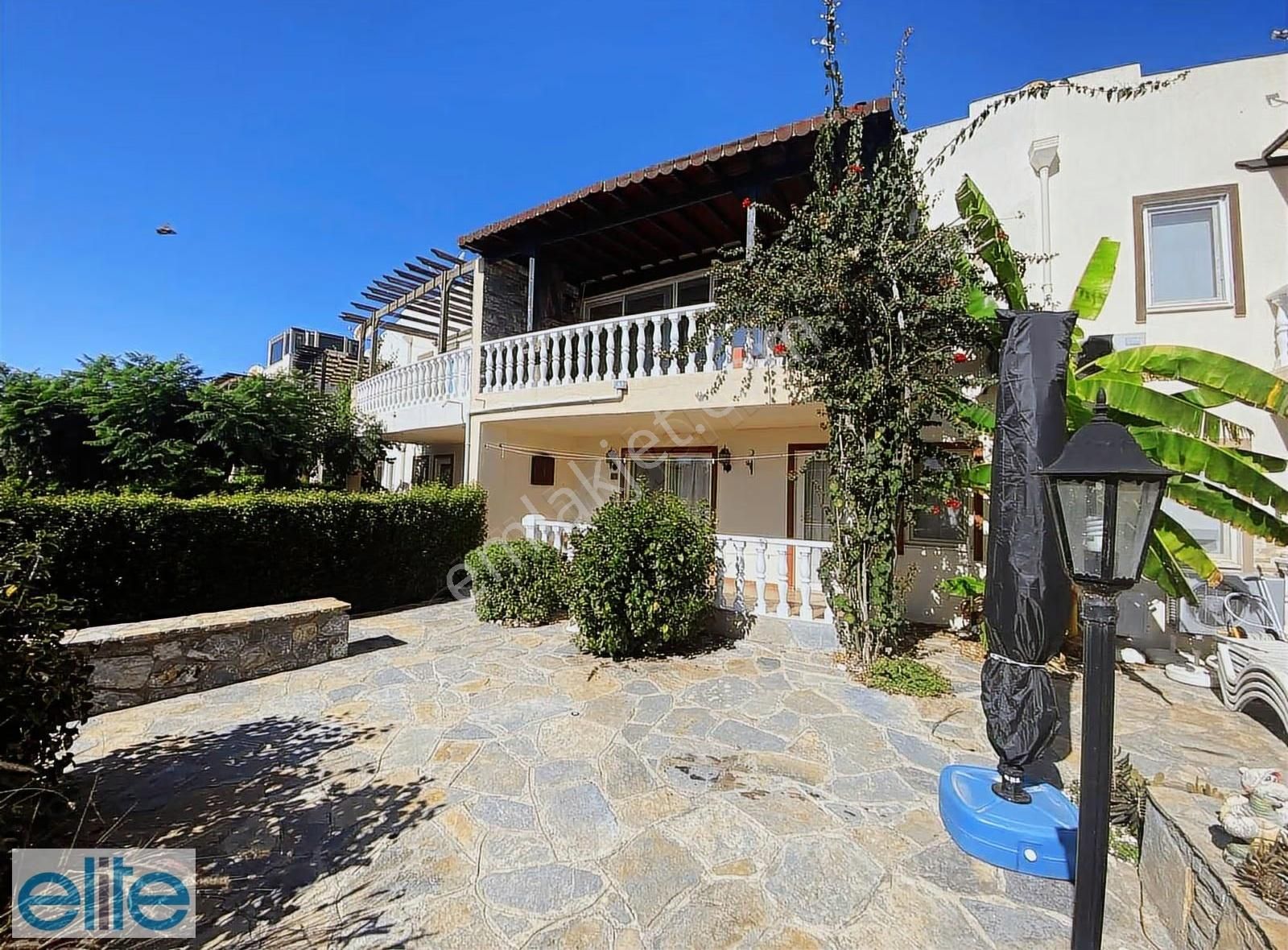 Muğla Bodrum Milas Boğaziçi Gözde Sitesinde Düzayak Bahçe Katı - Görsel 19