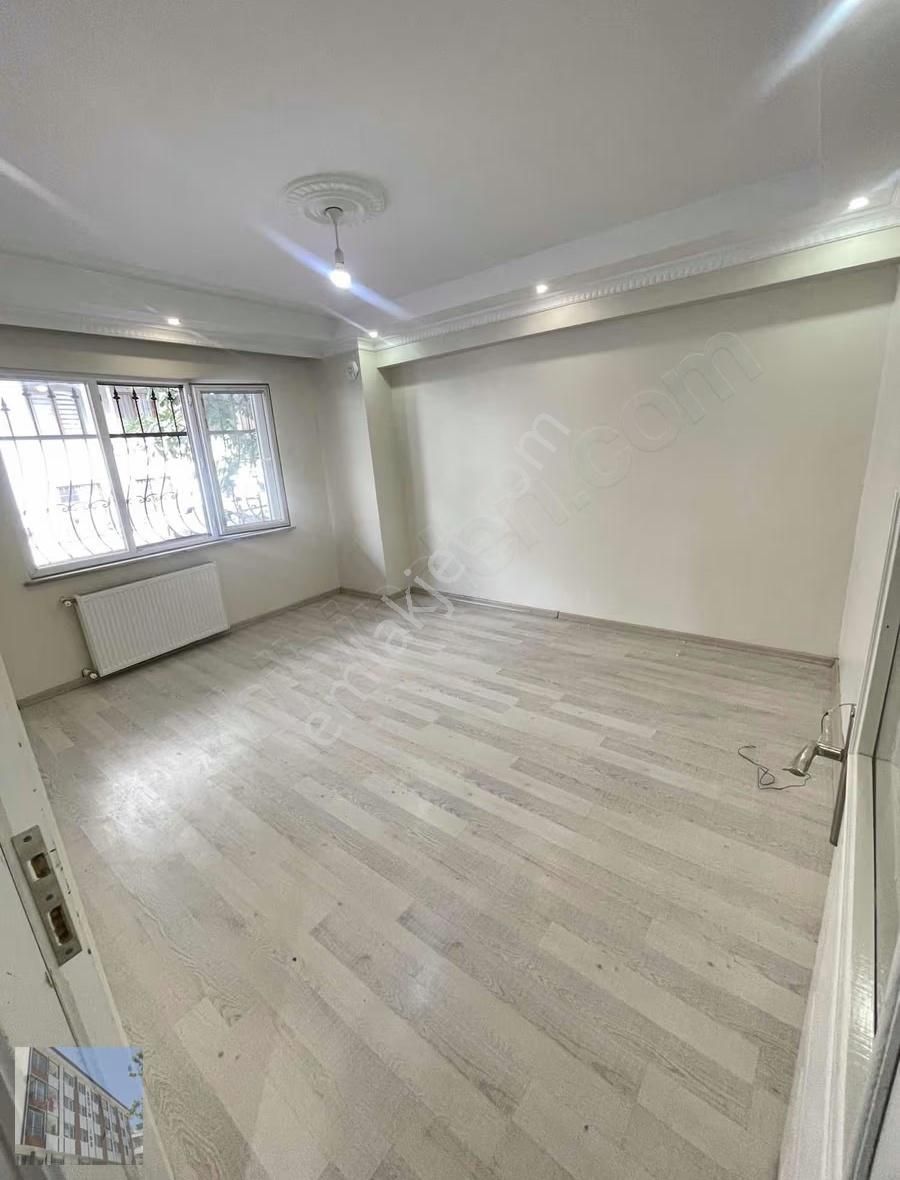 Yüksek Kredili Meydan Konumlu 1+1 Satılık Yüksek Giriş - Görsel 2