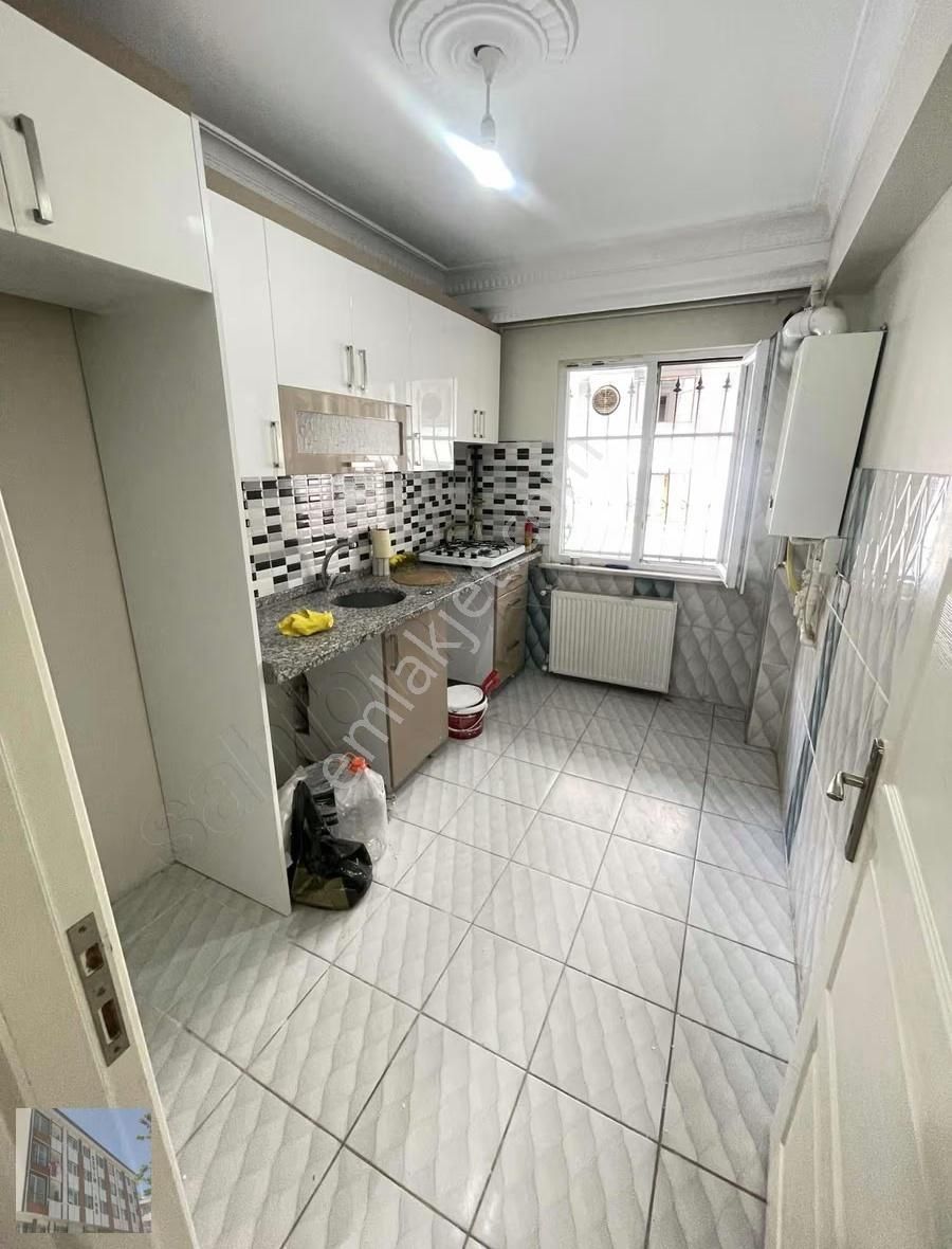 Yüksek Kredili Meydan Konumlu 1+1 Satılık Yüksek Giriş - Görsel 9