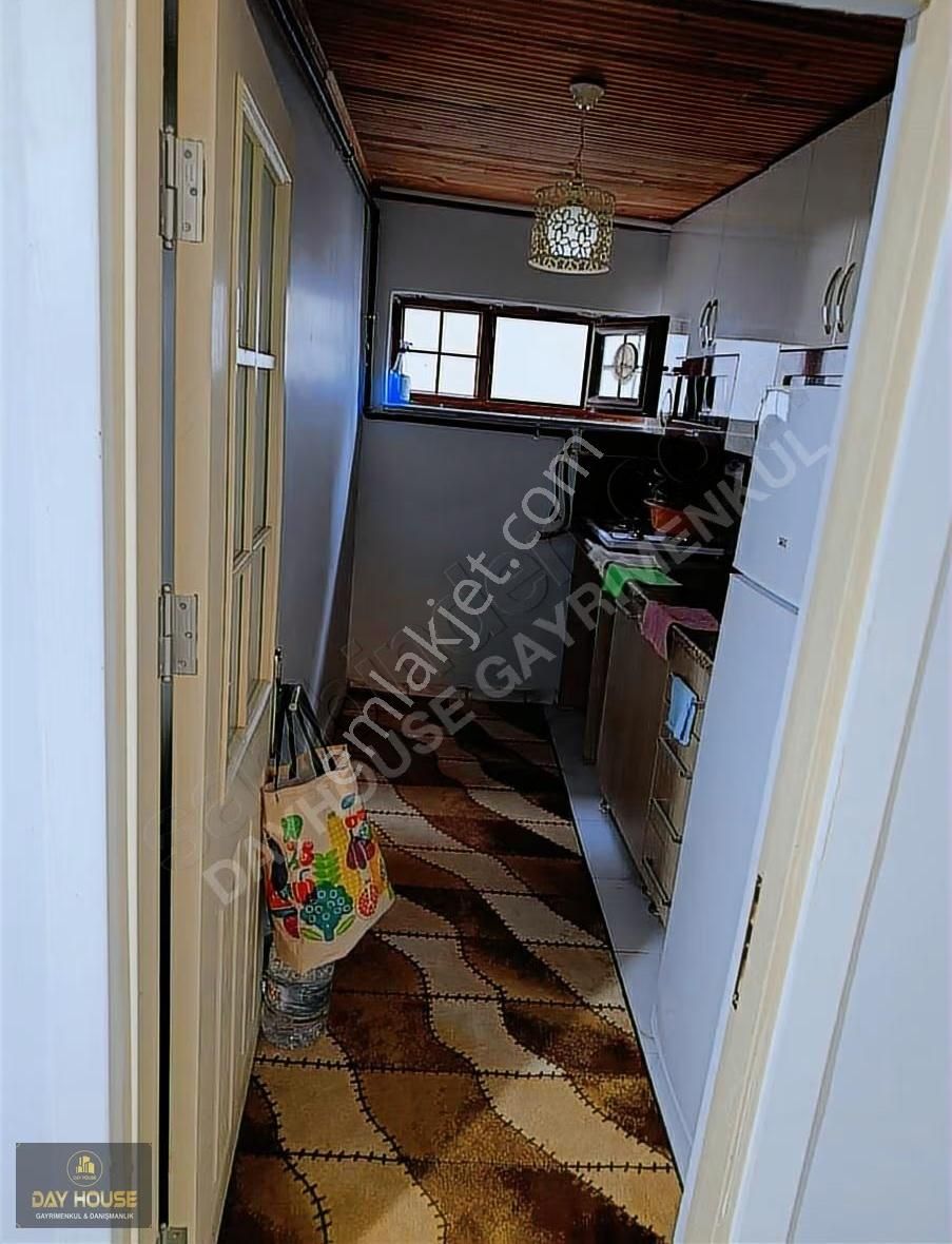 Day House Gayrimenkul'den İçinde Yapısı Olan Yatırımlık Yer - Görsel 6