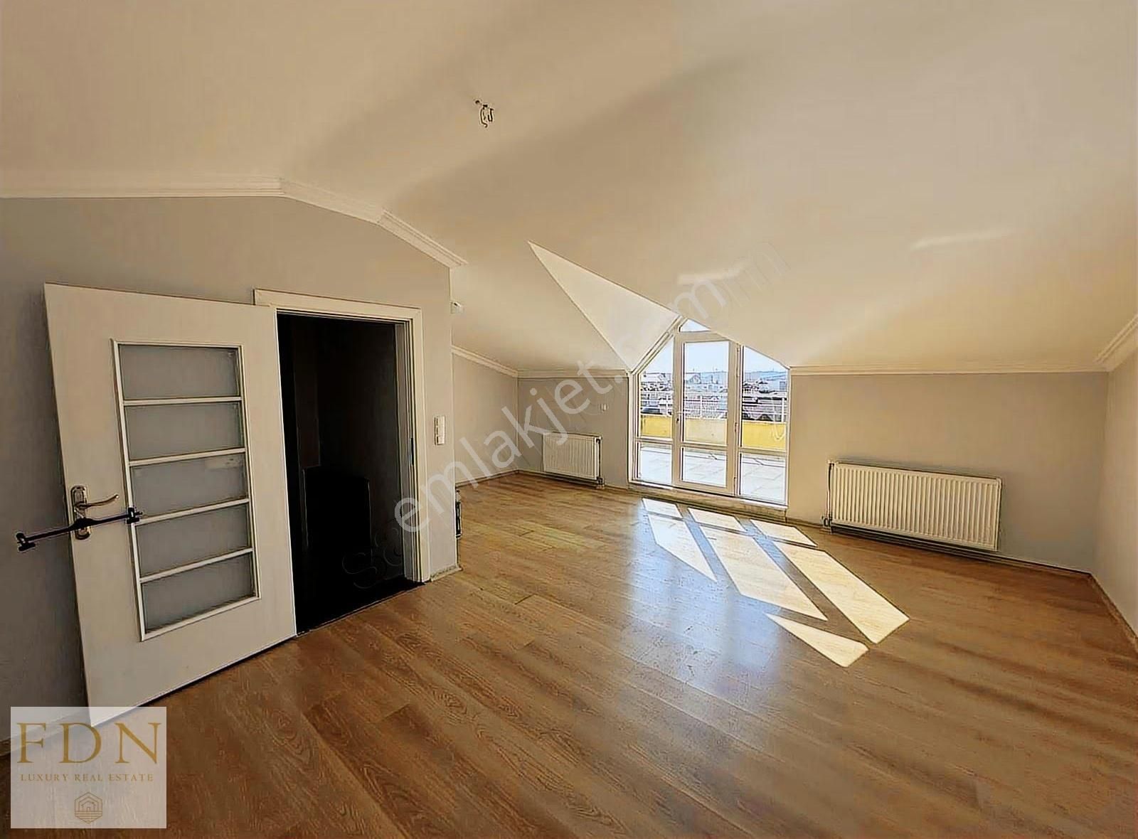 Göktürk Ravza Sitesinde Kiralık Villa - Görsel 11