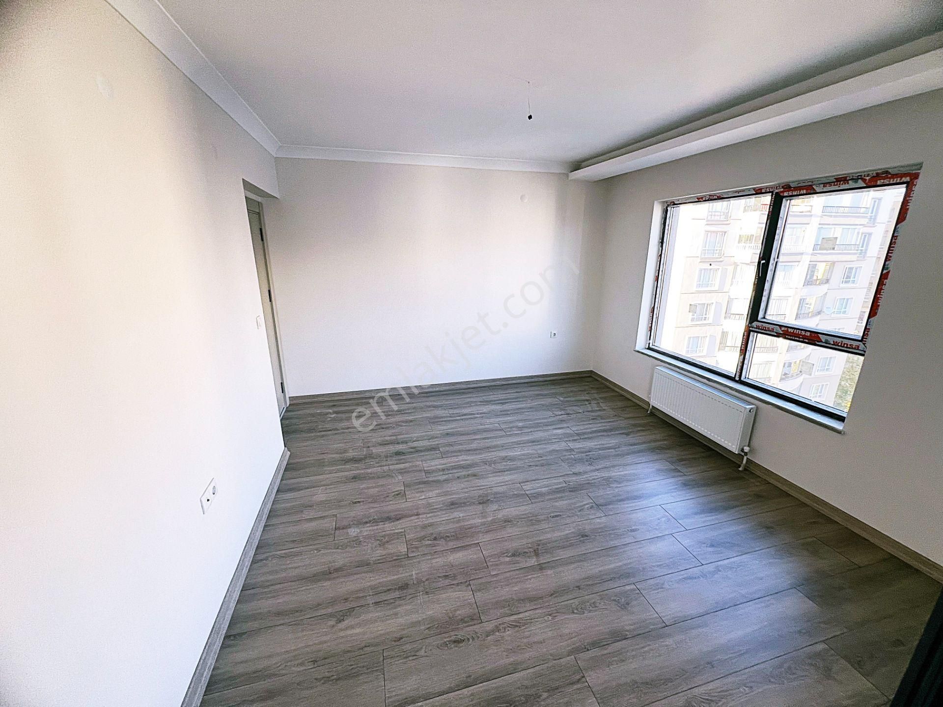 Kayalarda Demirdağ Ve Erolkaya Caddesi Yakını Satlık 3+1 Daire - Görsel 22