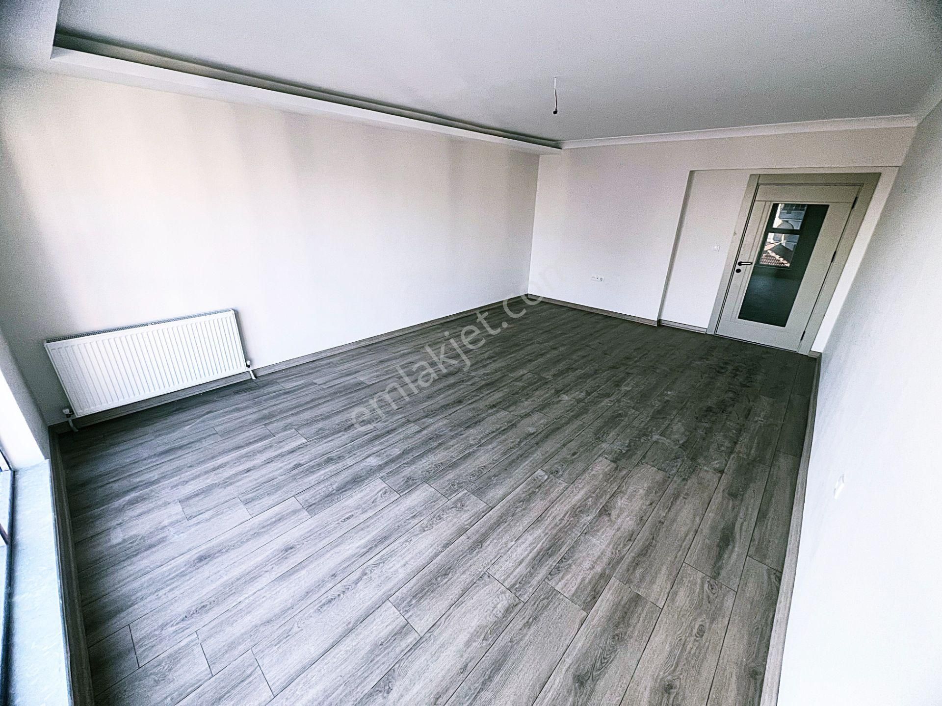 Kayalarda Demirdağ Ve Erolkaya Caddesi Yakını Satlık 3+1 Daire - Görsel 12