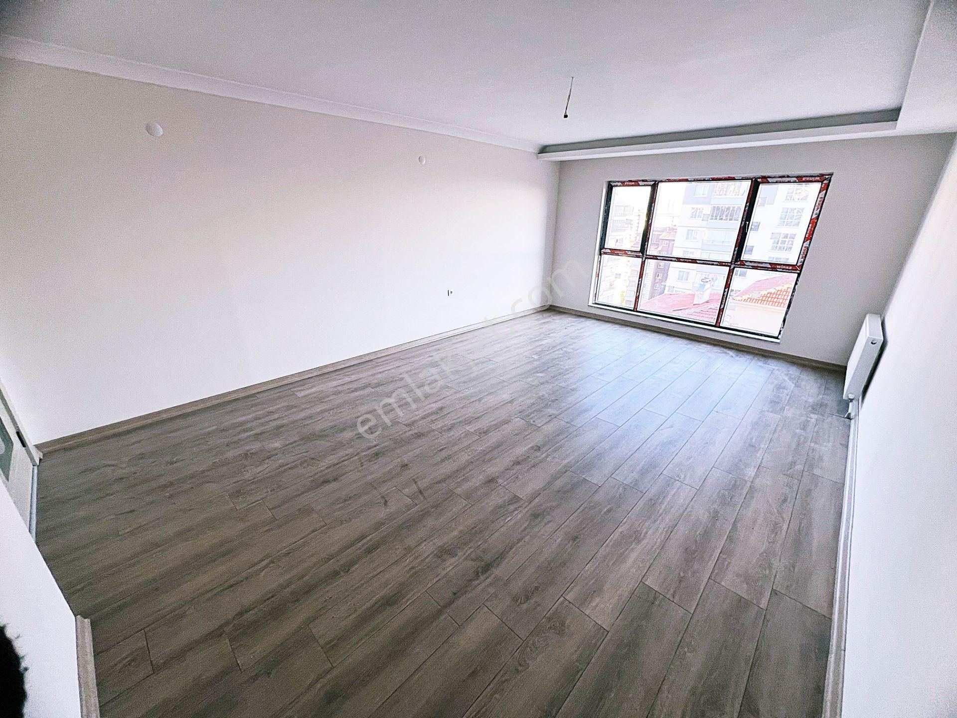 Kayalarda Demirdağ Ve Erolkaya Caddesi Yakını Satlık 3+1 Daire - Görsel 15