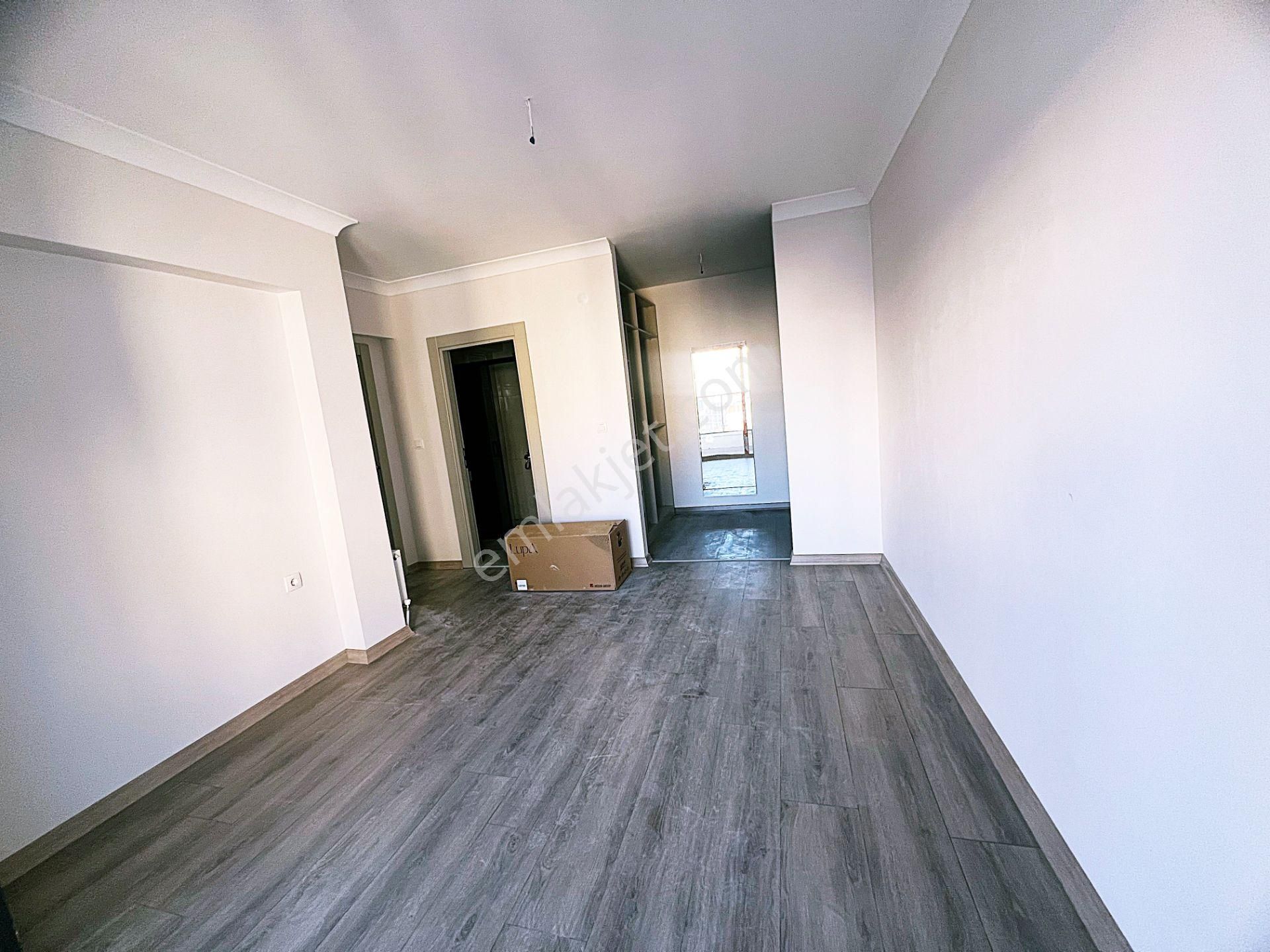 Kayalarda Demirdağ Ve Erolkaya Caddesi Yakını Satlık 3+1 Daire - Görsel 31