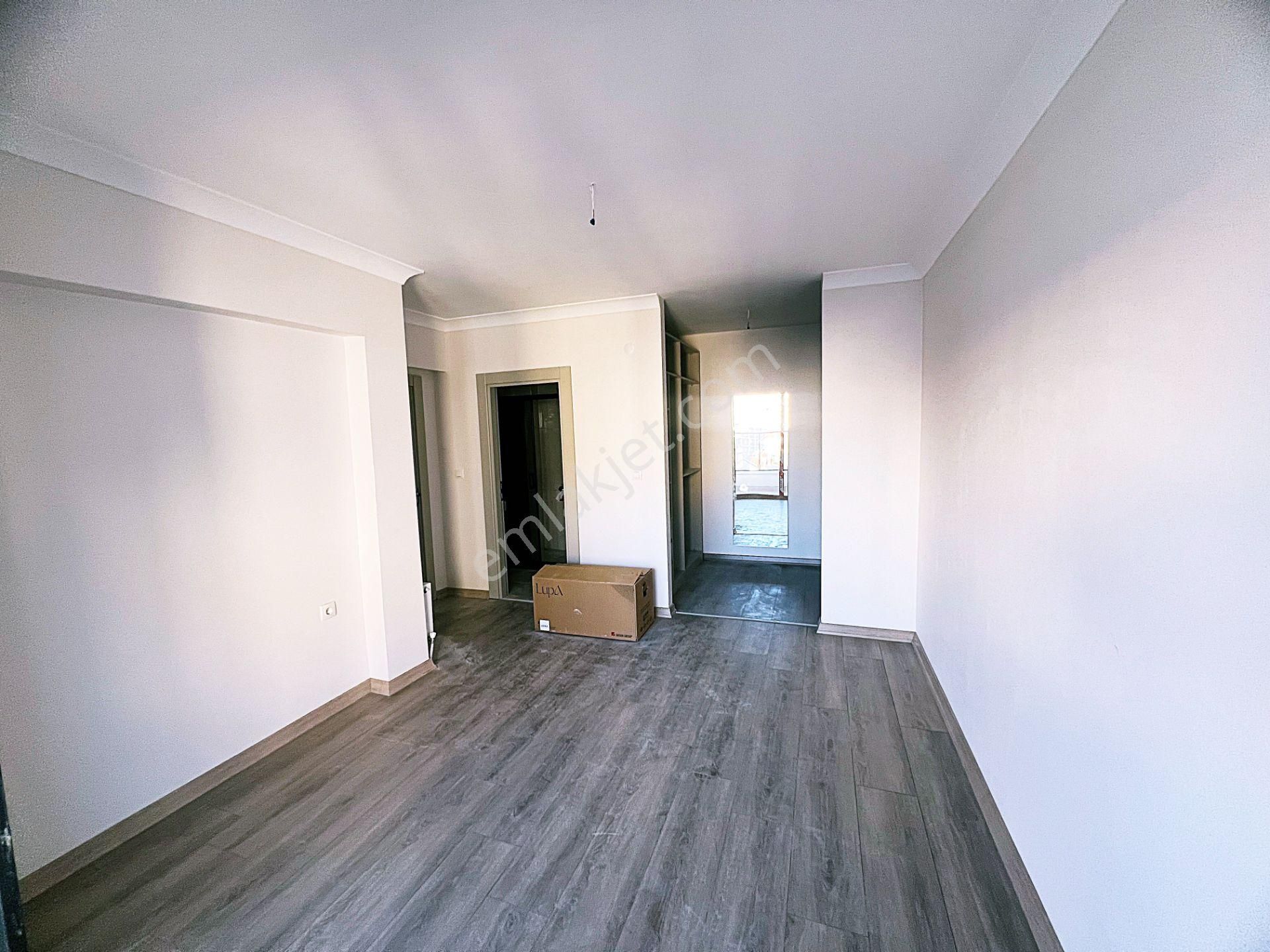 Kayalarda Demirdağ Ve Erolkaya Caddesi Yakını Satlık 3+1 Daire - Görsel 32