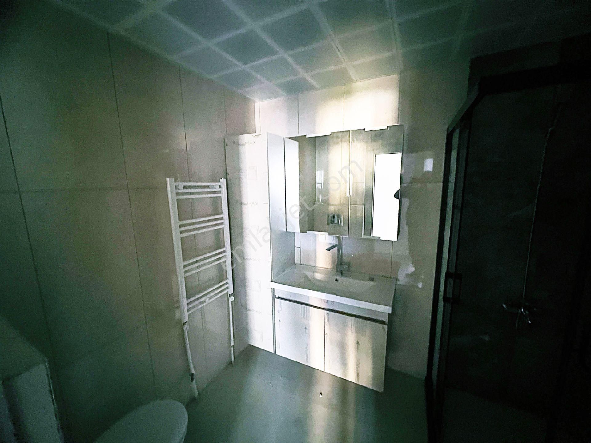 Kayalarda Demirdağ Ve Erolkaya Caddesi Yakını Satlık 3+1 Daire - Görsel 40