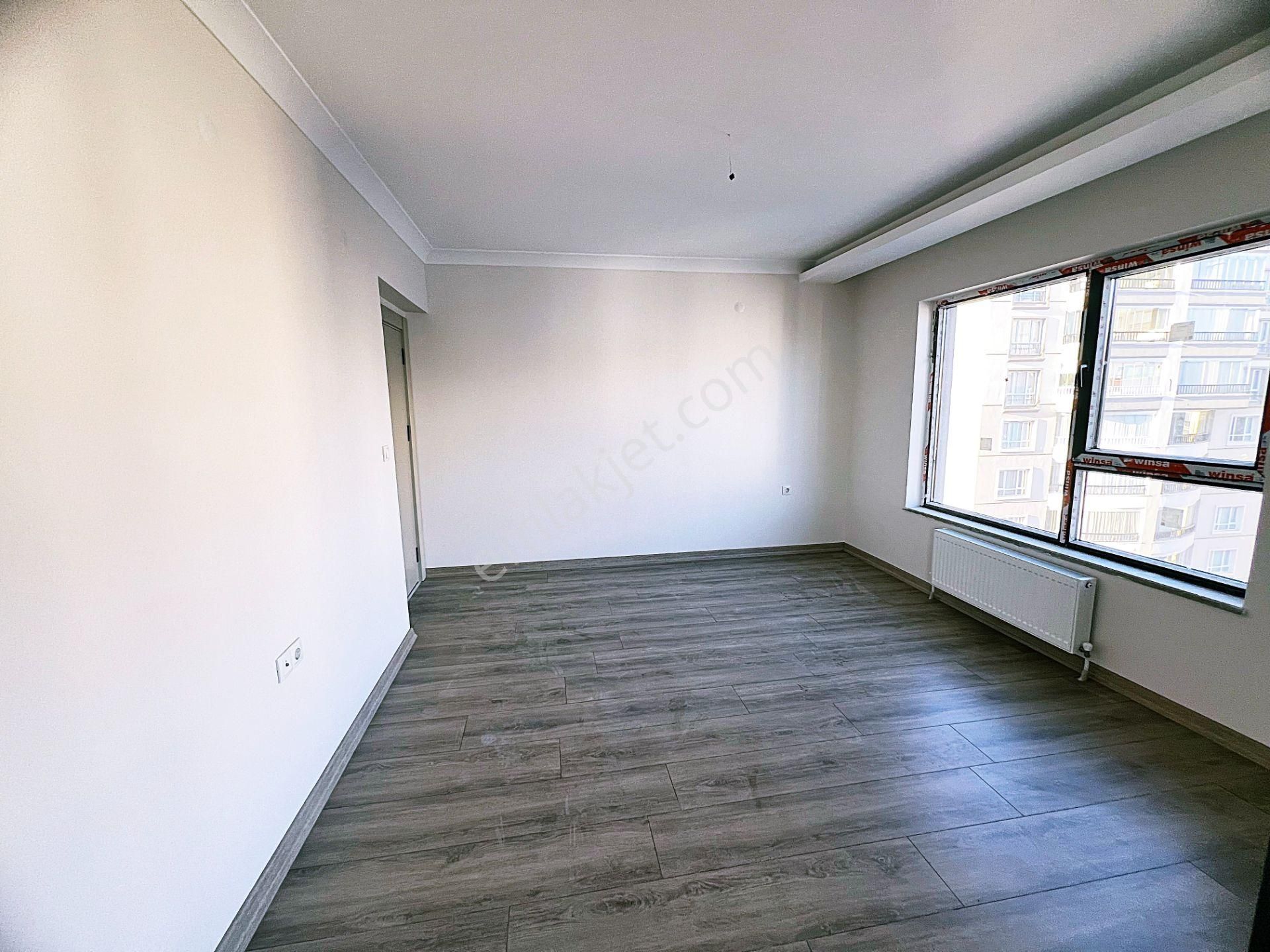 Kayalarda Demirdağ Ve Erolkaya Caddesi Yakını Satlık 3+1 Daire - Görsel 21