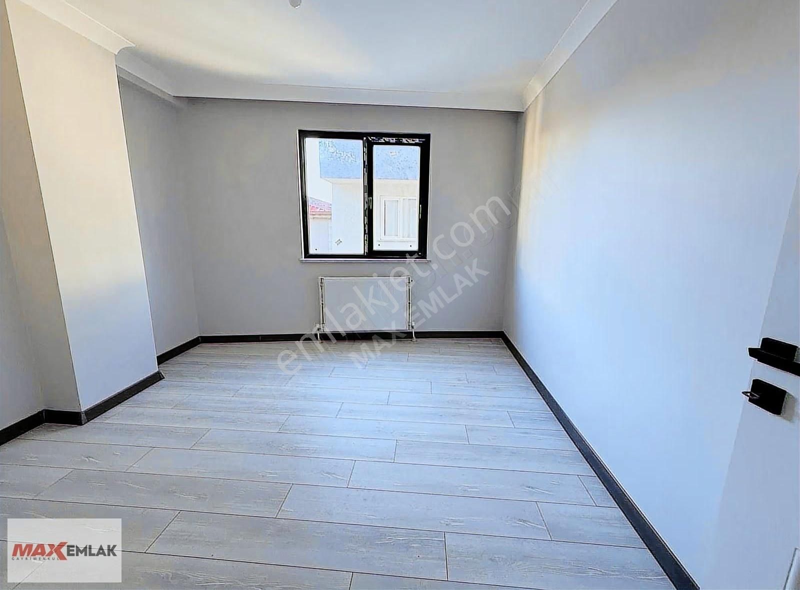 Tuzla Caddesinde Satılık Sıfır Krediye Uygun 2+1 Arakat - Görsel 6