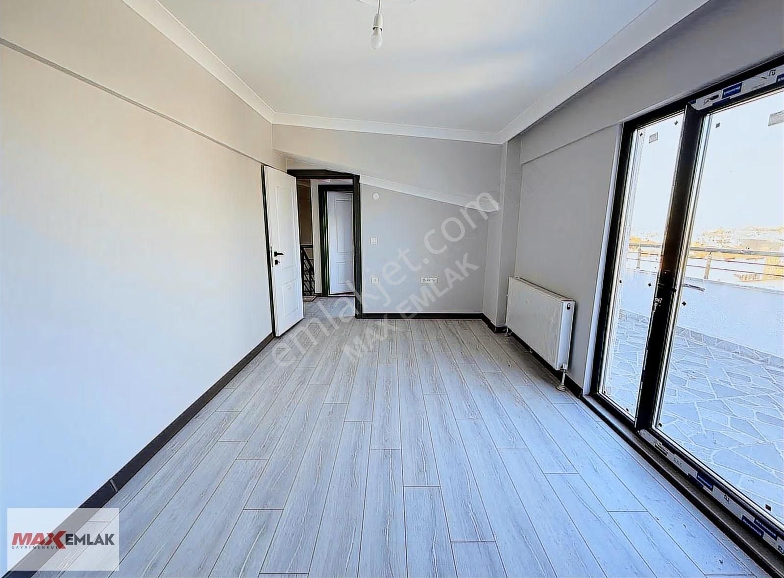 Merkezi Lokasyonda Sınırsız Kredi İskanlı Sıfır 4+1 Dublex - Görsel 3