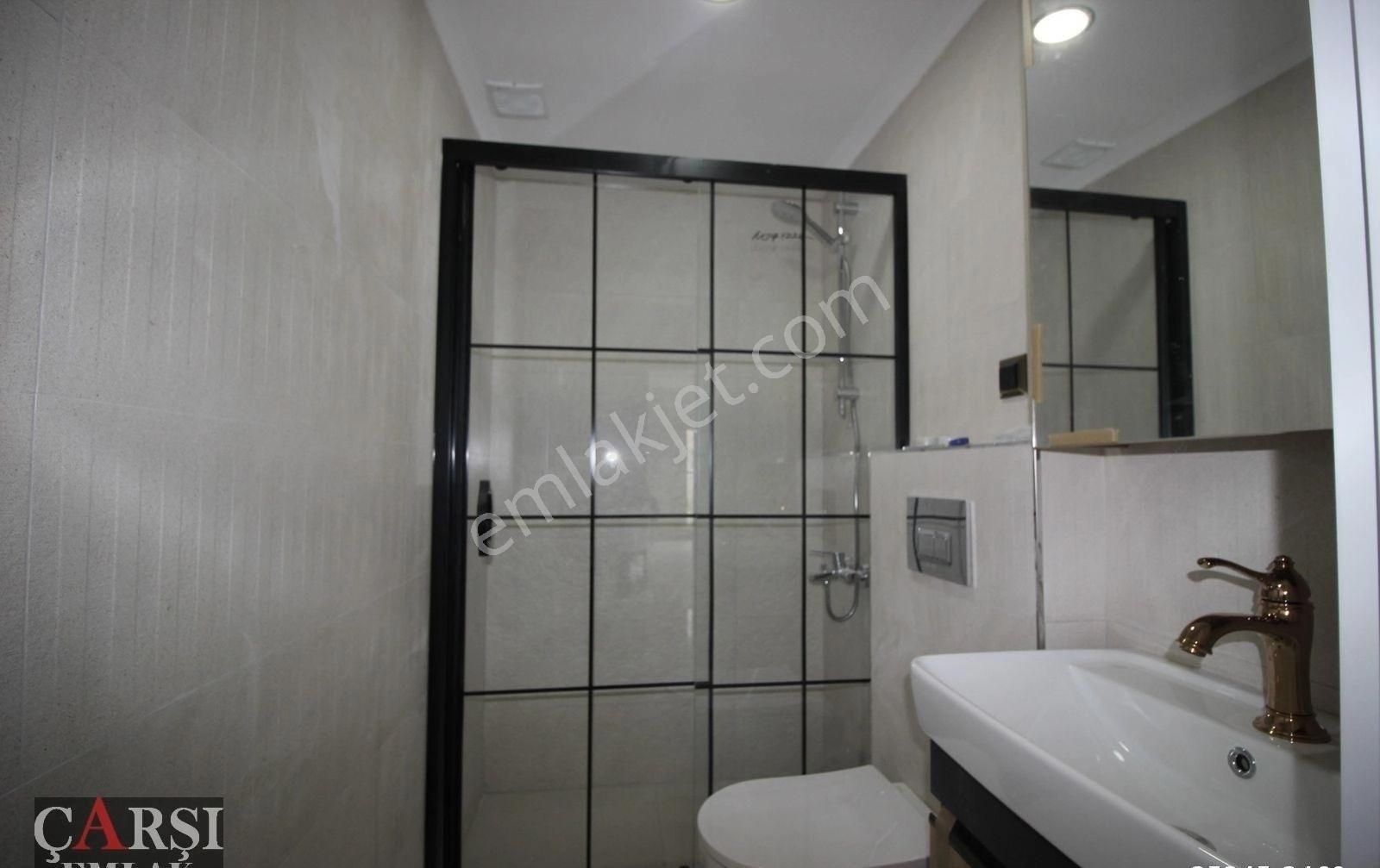 Çarşı"dan Bahçelievler'de Ada Mutfaklı 6+1 Muhteşem Daire - Görsel 29