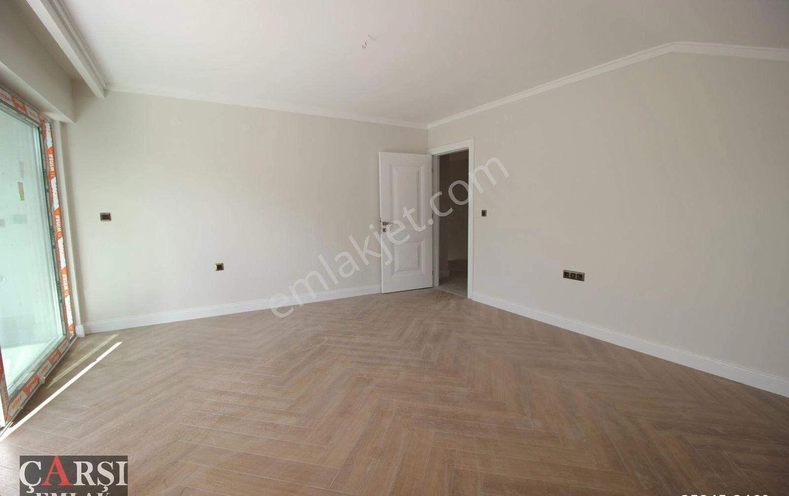 Çarşı"dan Bahçelievler'de Ada Mutfaklı 6+1 Muhteşem Daire - Görsel 17