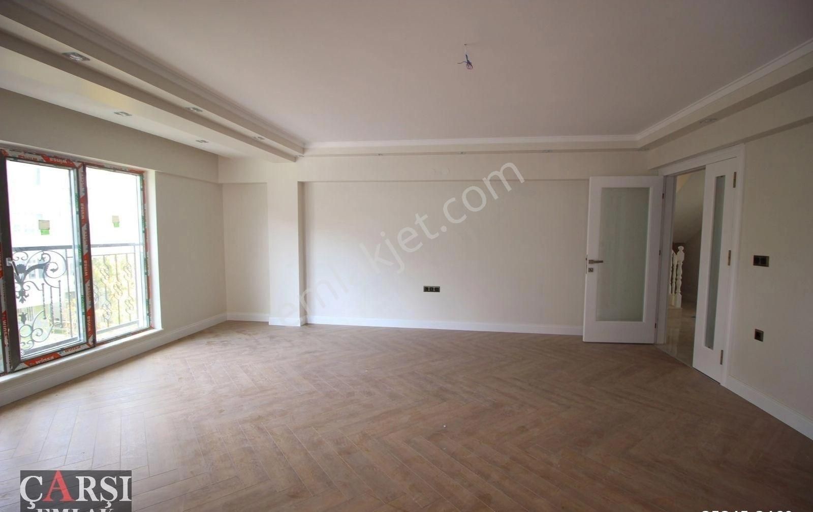 Çarşı"dan Bahçelievler'de Ada Mutfaklı 6+1 Muhteşem Daire - Görsel 11