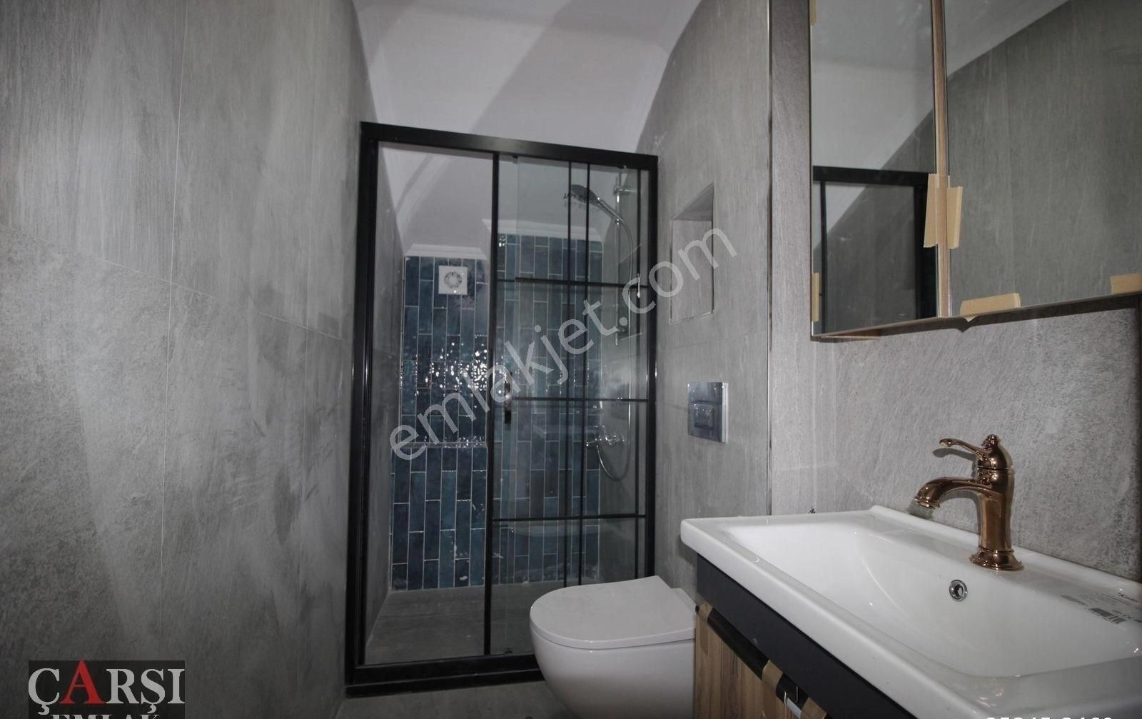 Çarşı"dan Bahçelievler'de Ada Mutfaklı 6+1 Muhteşem Daire - Görsel 10