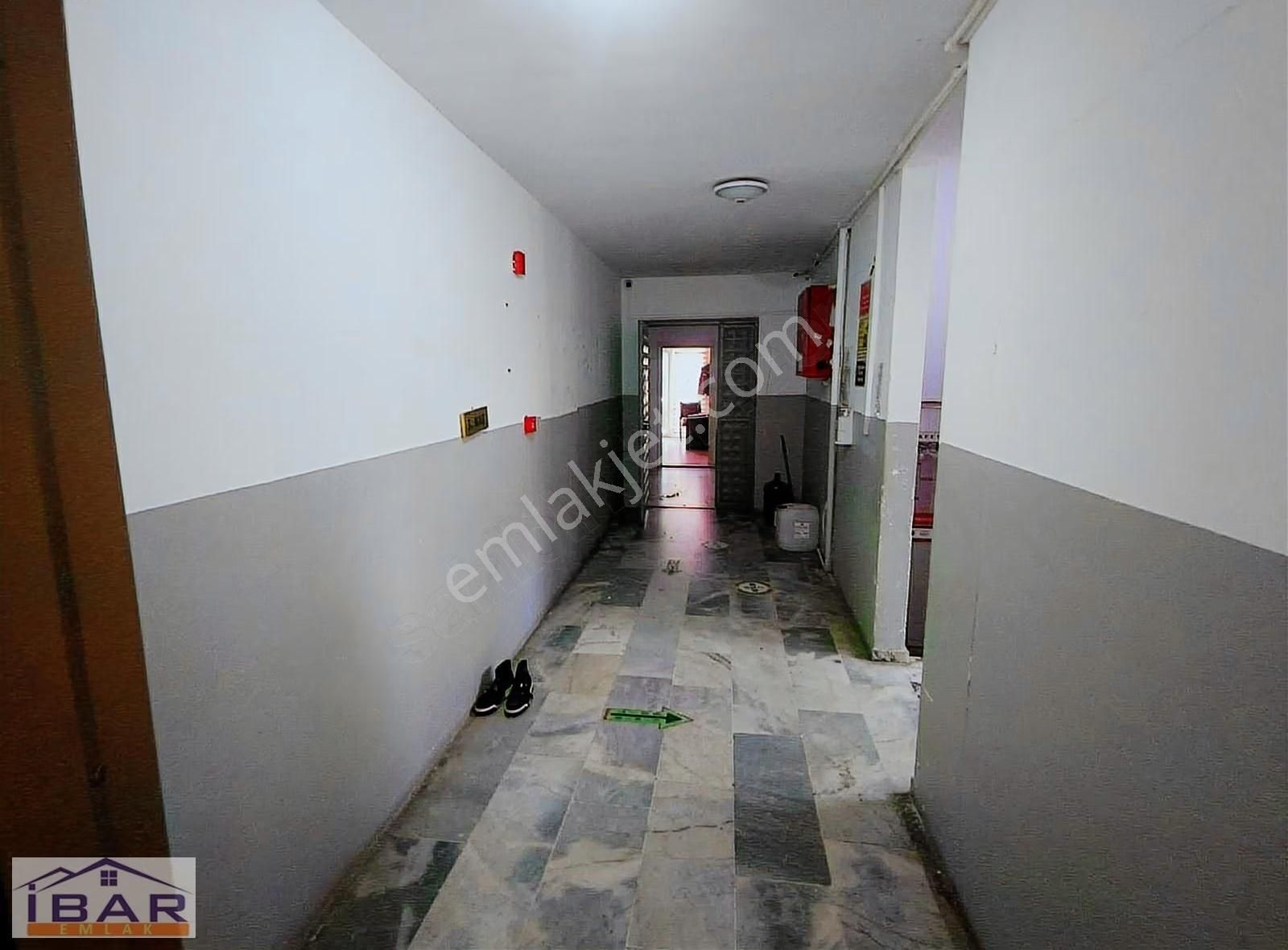 İbar Emlaktan Pendik Ahmet Yesevi De Kiralık Katta 700 M2 Dükkan - Görsel 11