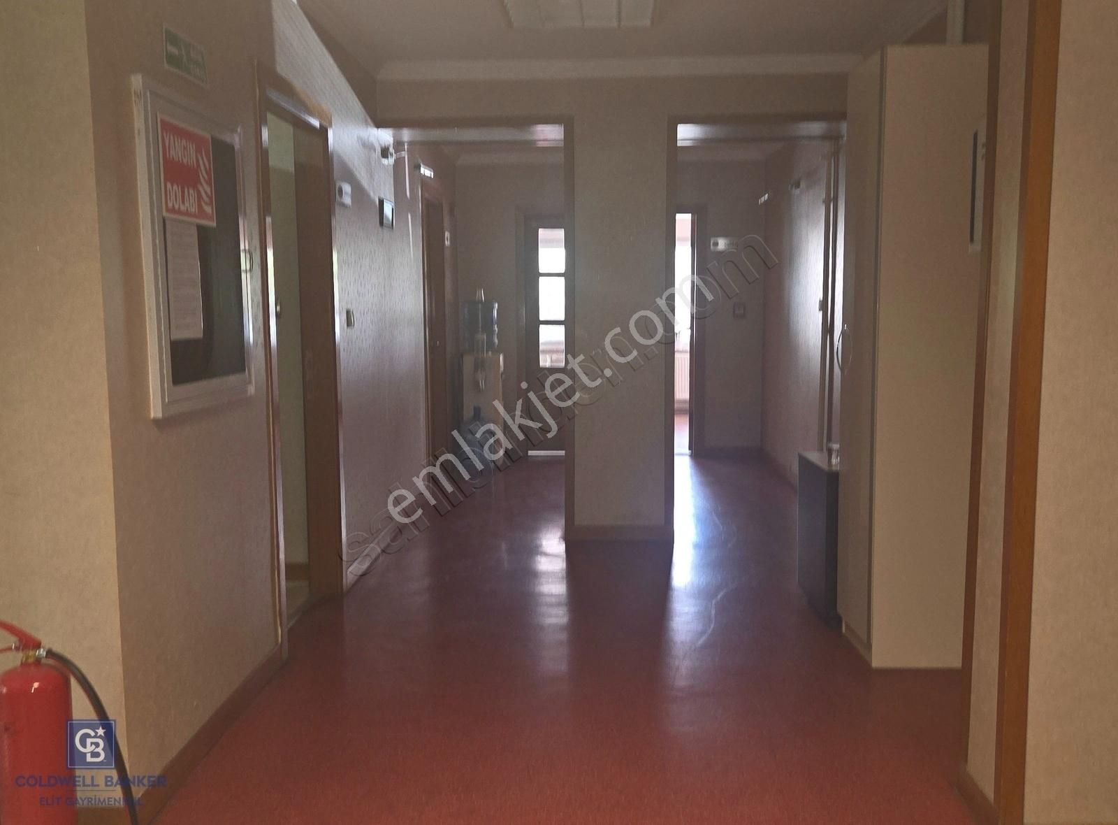 Gazi Mahallesinde Satılık Komple Bina. - Görsel 2