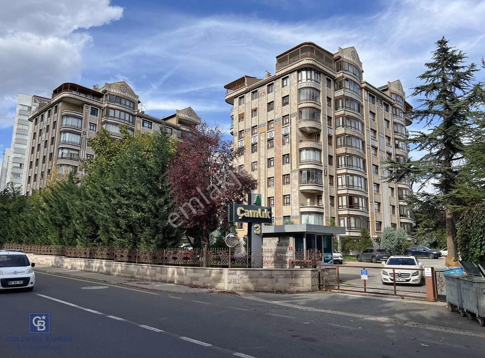 Beştepe Çamlık Sitesinde 4+1 Satılık Daire