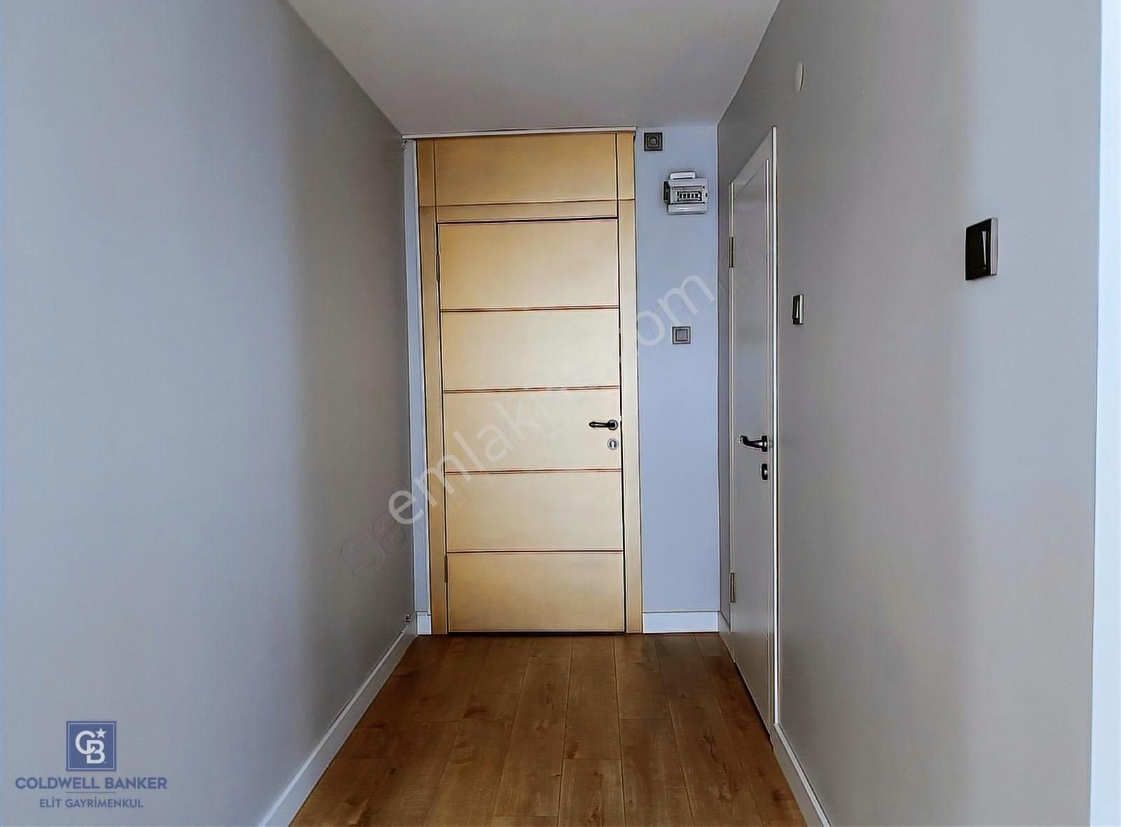 Moda Çarşısında, Yapılı Ve Bakımlı, 1+1 Satılık Ofis - Görsel 13