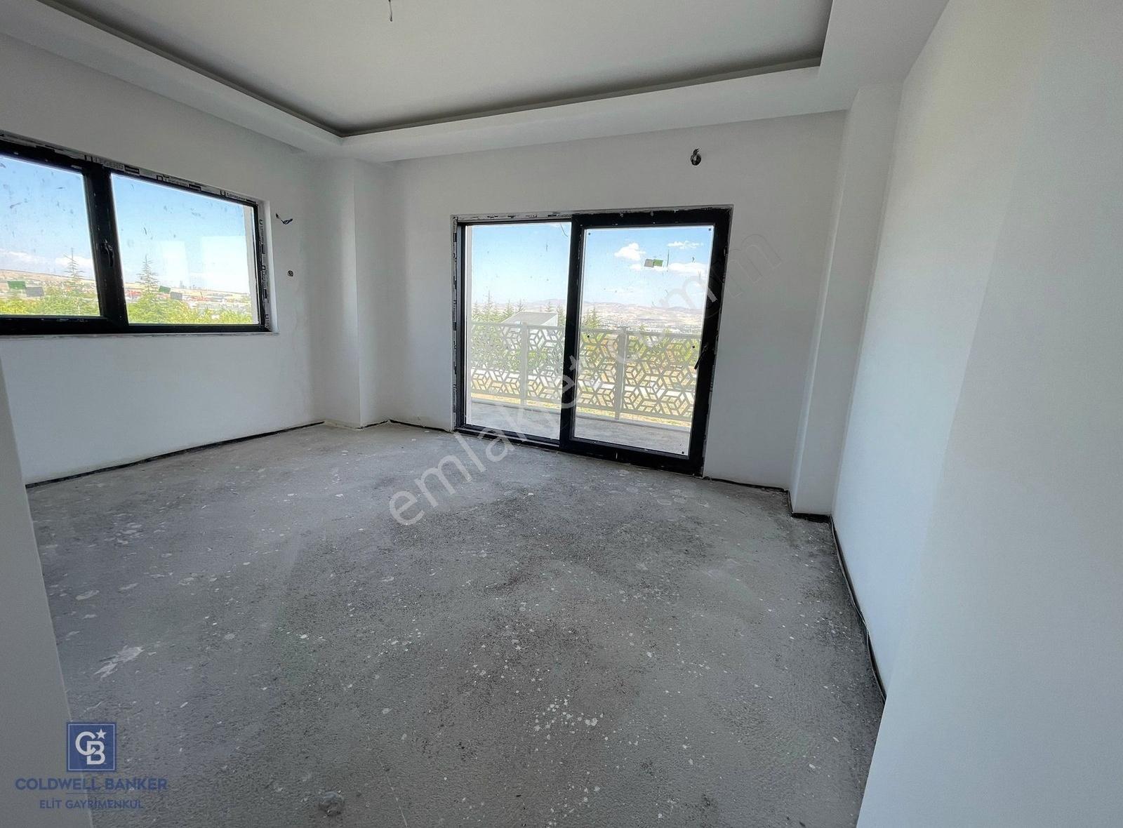 Otoban Girişine 3 Dk Müthiş Yapılı Geniş Bahçeli Müstakil Villa - Görsel 23