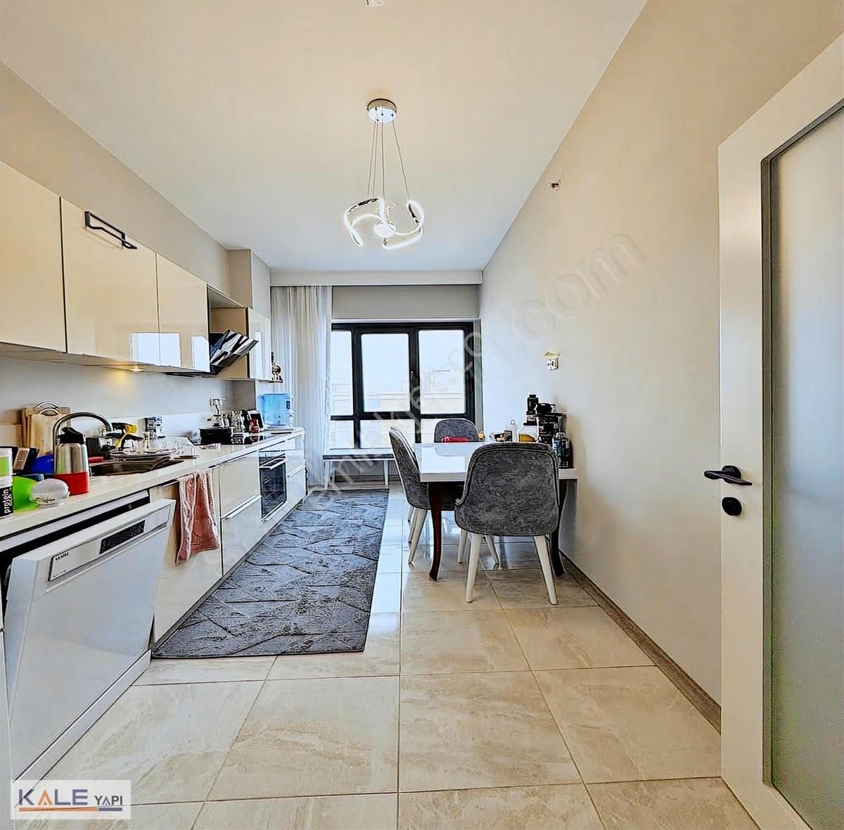 Bahçeşehir Lokasyonlu Site İçinde Fırsat 2+1 Daire - Görsel 27