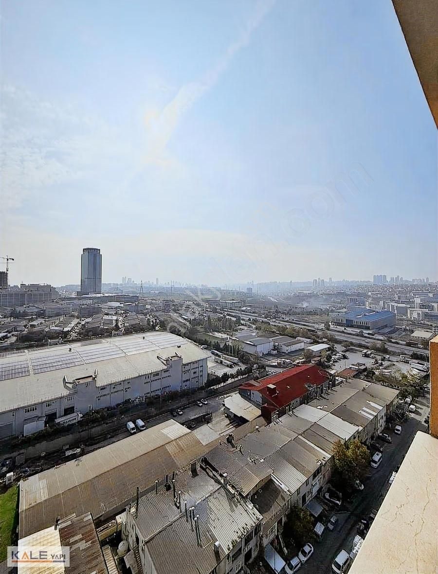 Bahçeşehir Lokasyonlu Site İçinde Fırsat 2+1 Daire - Görsel 12