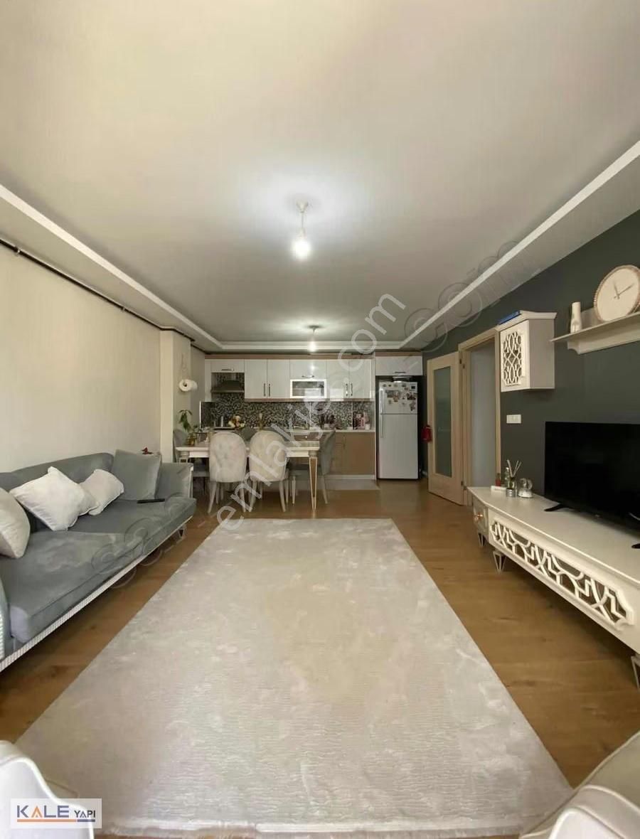 Metrobüsün Dibinde Satılık 2+1 Arakat - Görsel 4