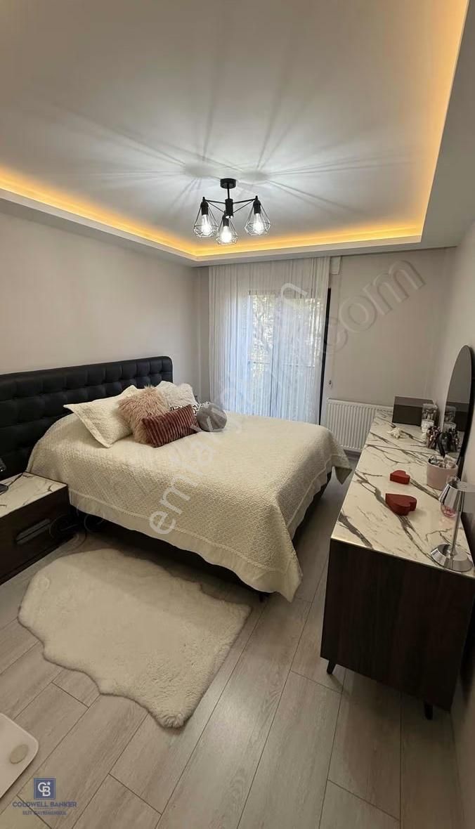 Cbelitten Bahçelievlerde 3+1 Önü Açık Katta ,asansörlü Otoparklı - Görsel 5