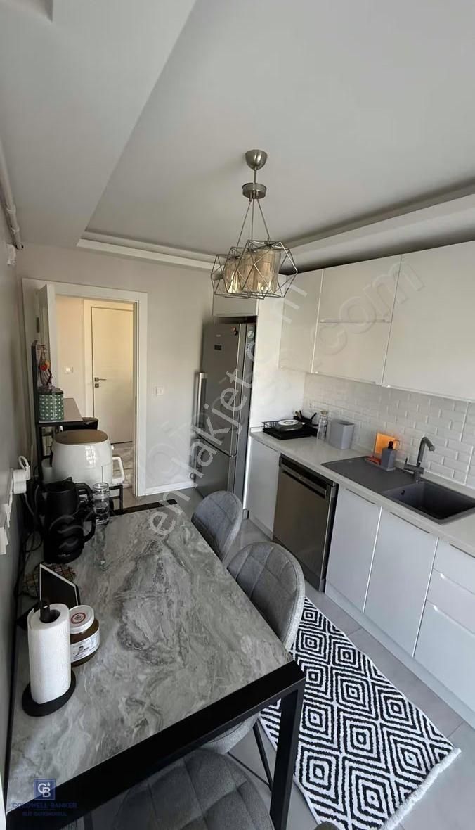 Cbelitten Bahçelievlerde 3+1 Önü Açık Katta ,asansörlü Otoparklı - Görsel 8