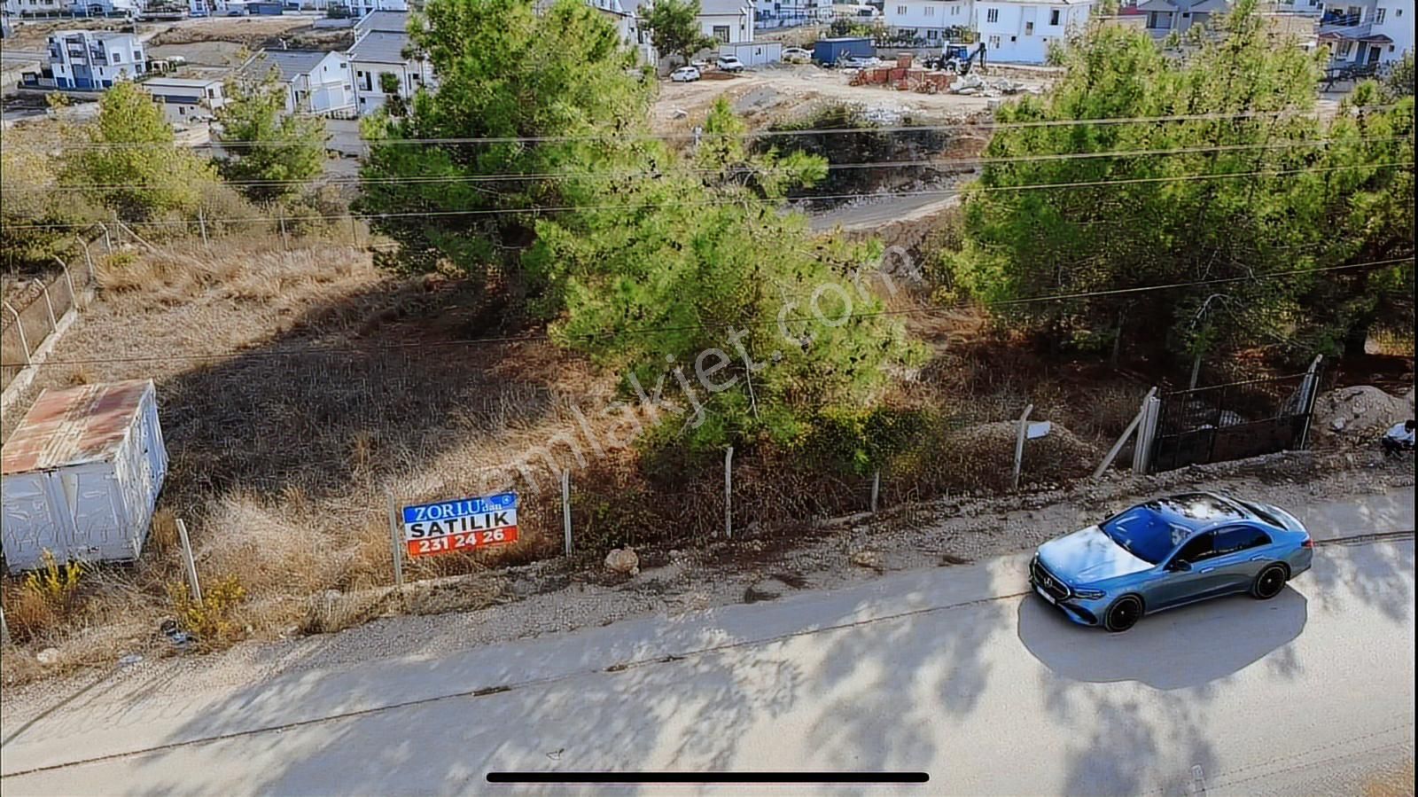 Zorlu' Dan Çınarlı Mah. Telle Çevrili Tek Tapu Satılık Arsa